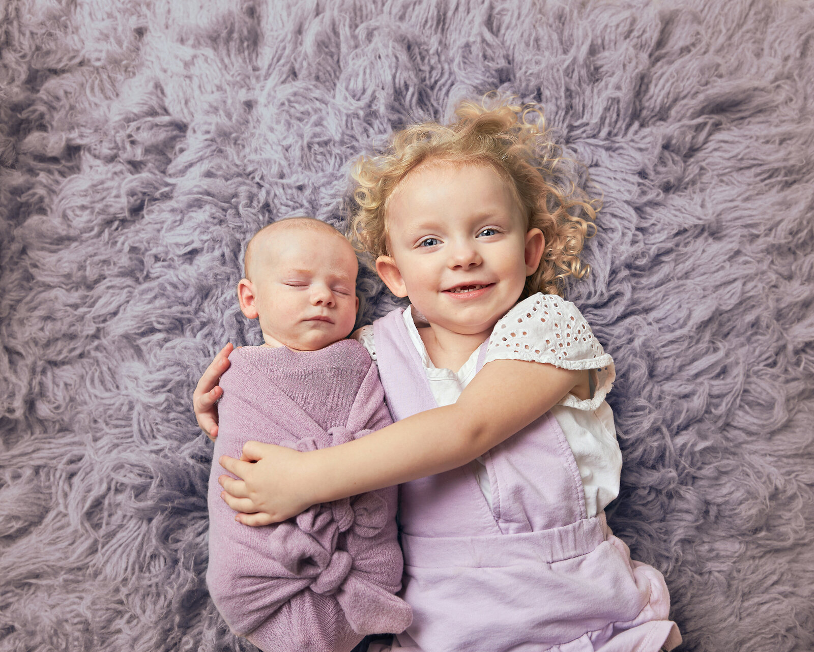 atlanta-best-award-winning-children-kids-portrait-studio-purple-shag-fine-art-young-girl-daughter-with-baby-preschooler-photography-photographer-twin-rivers-02