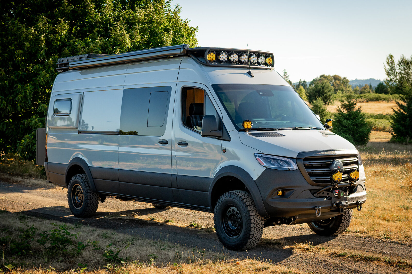 1_LOATR_BenchmarkVehicles
