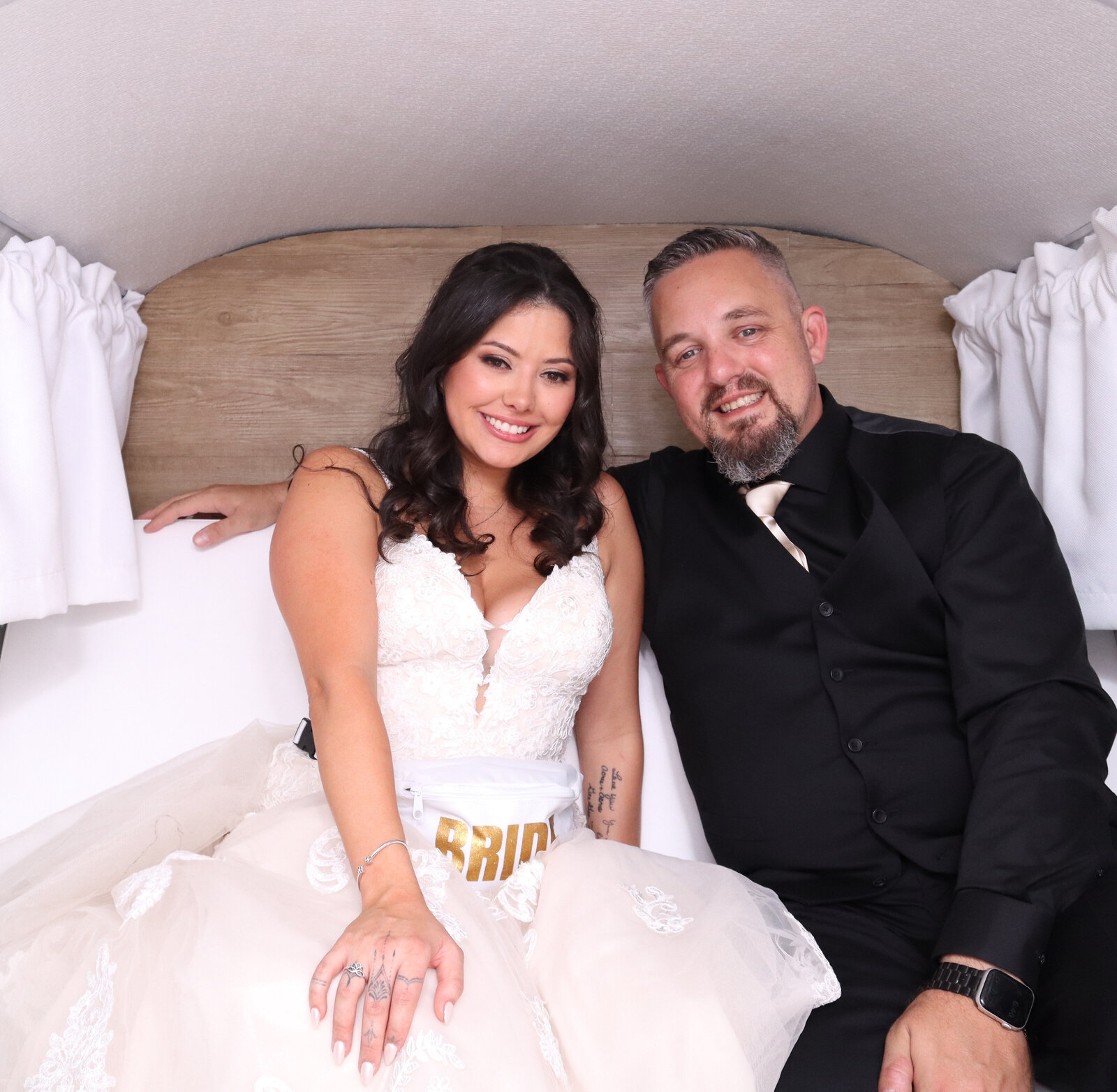 VW-BUS-tampa-photo-booth-bus-weddings-florida-weddings-venues-wedding-photo-booth-florida-photo-booth-bus-penny-the-photo-bus23