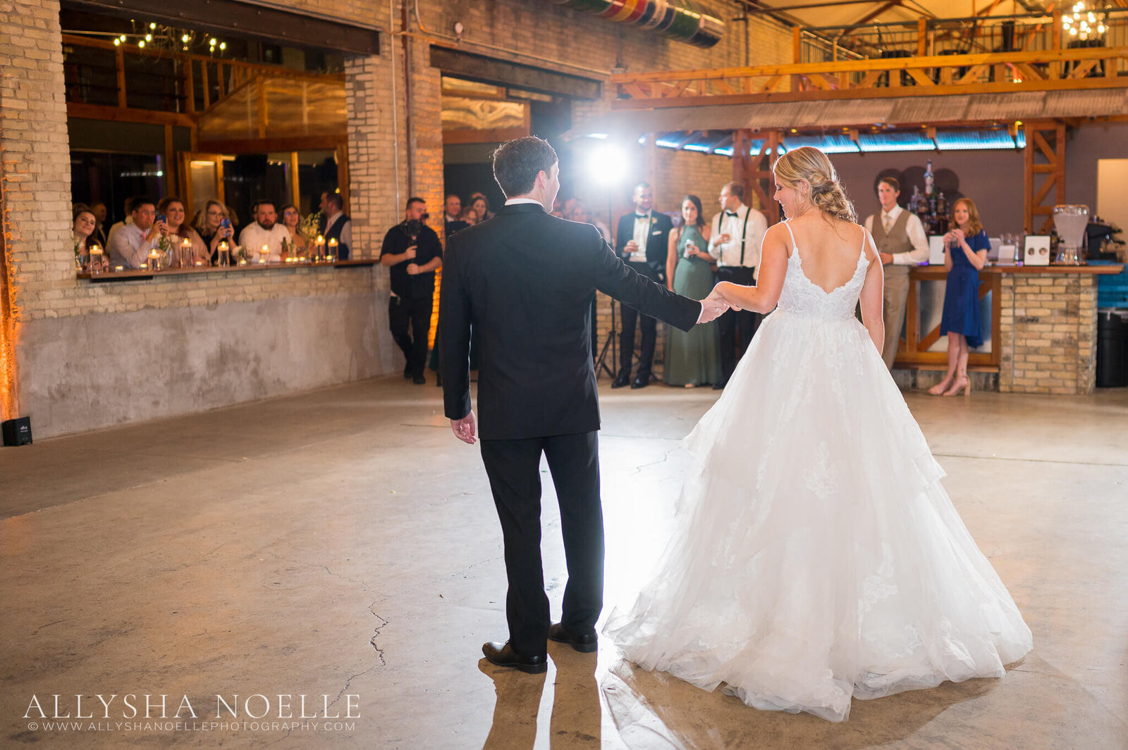 Wedding-at-The-Factory-on-Barclay-in-Milwaukee-1004