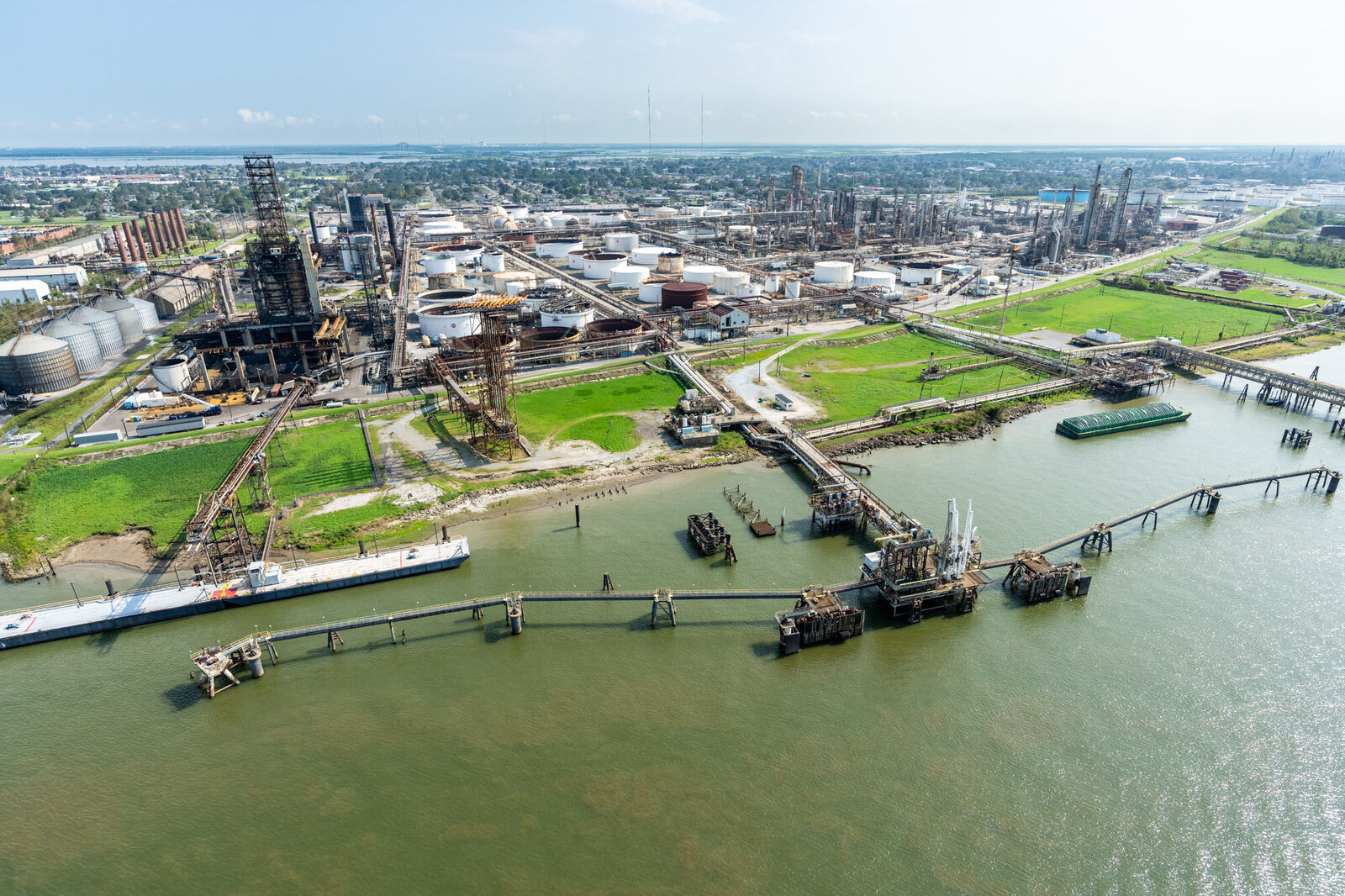 Industrial site on the Mississippi River