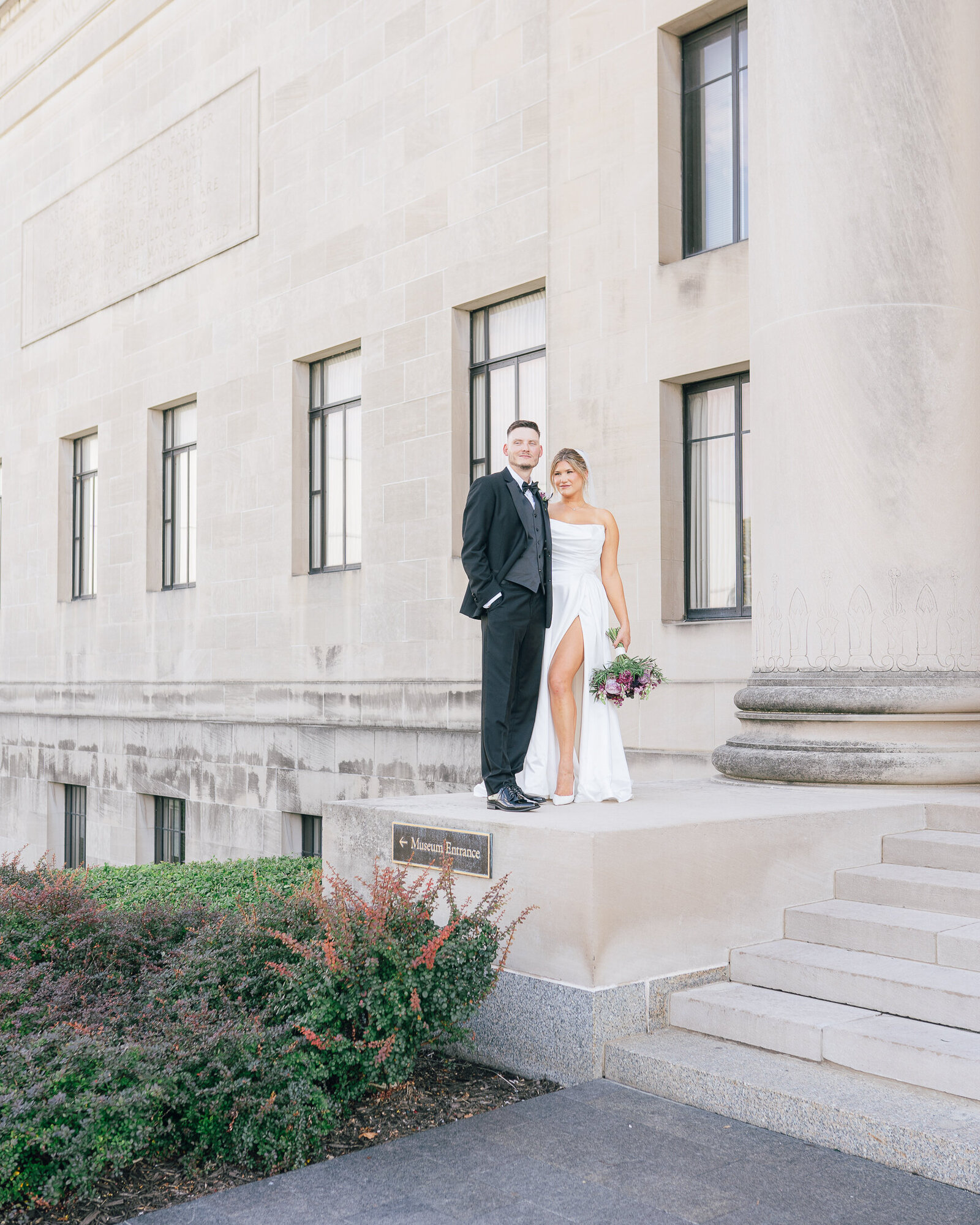 Corby Intercontinental Hotel Kansas City Wedding Plaza-134