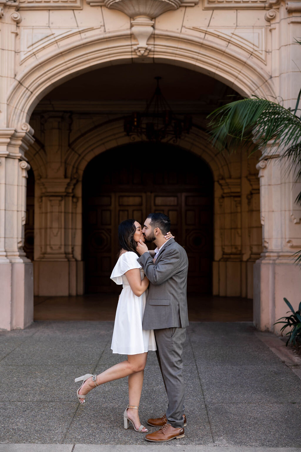 Larraeeliasengaged2023-Lomonicophotography-140