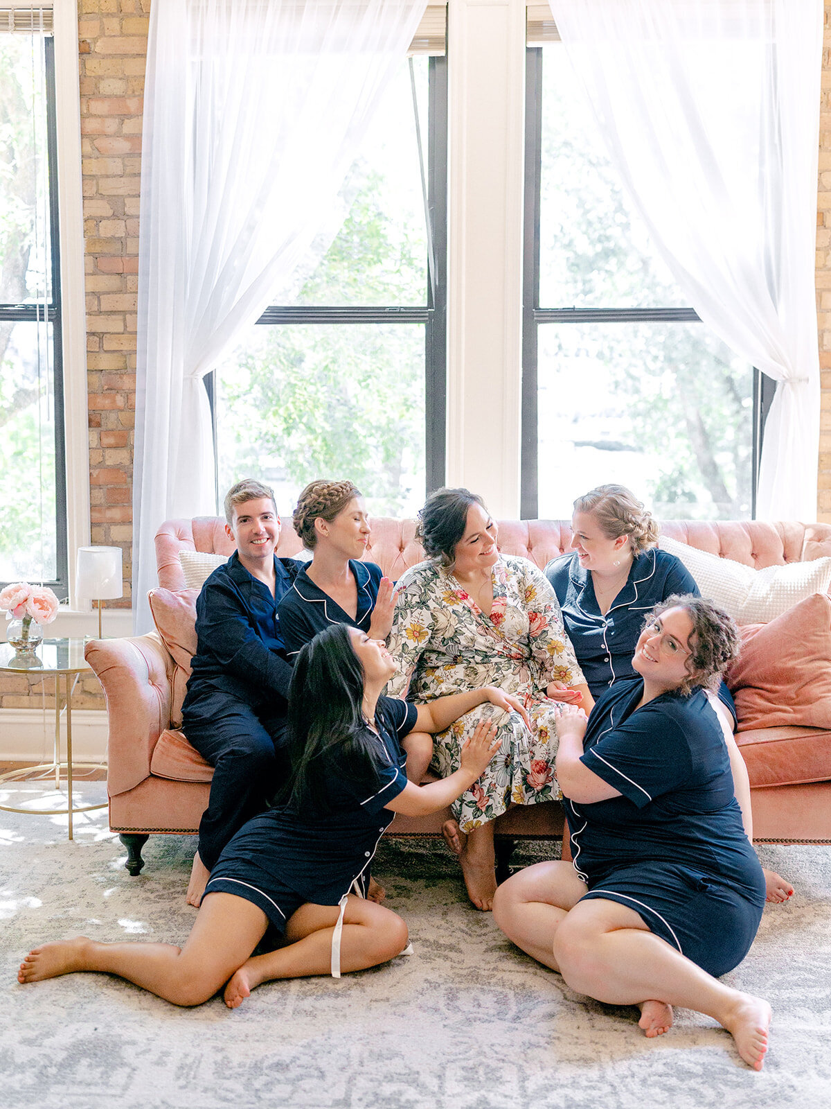 bride-getting-ready-bridesmaids-couch