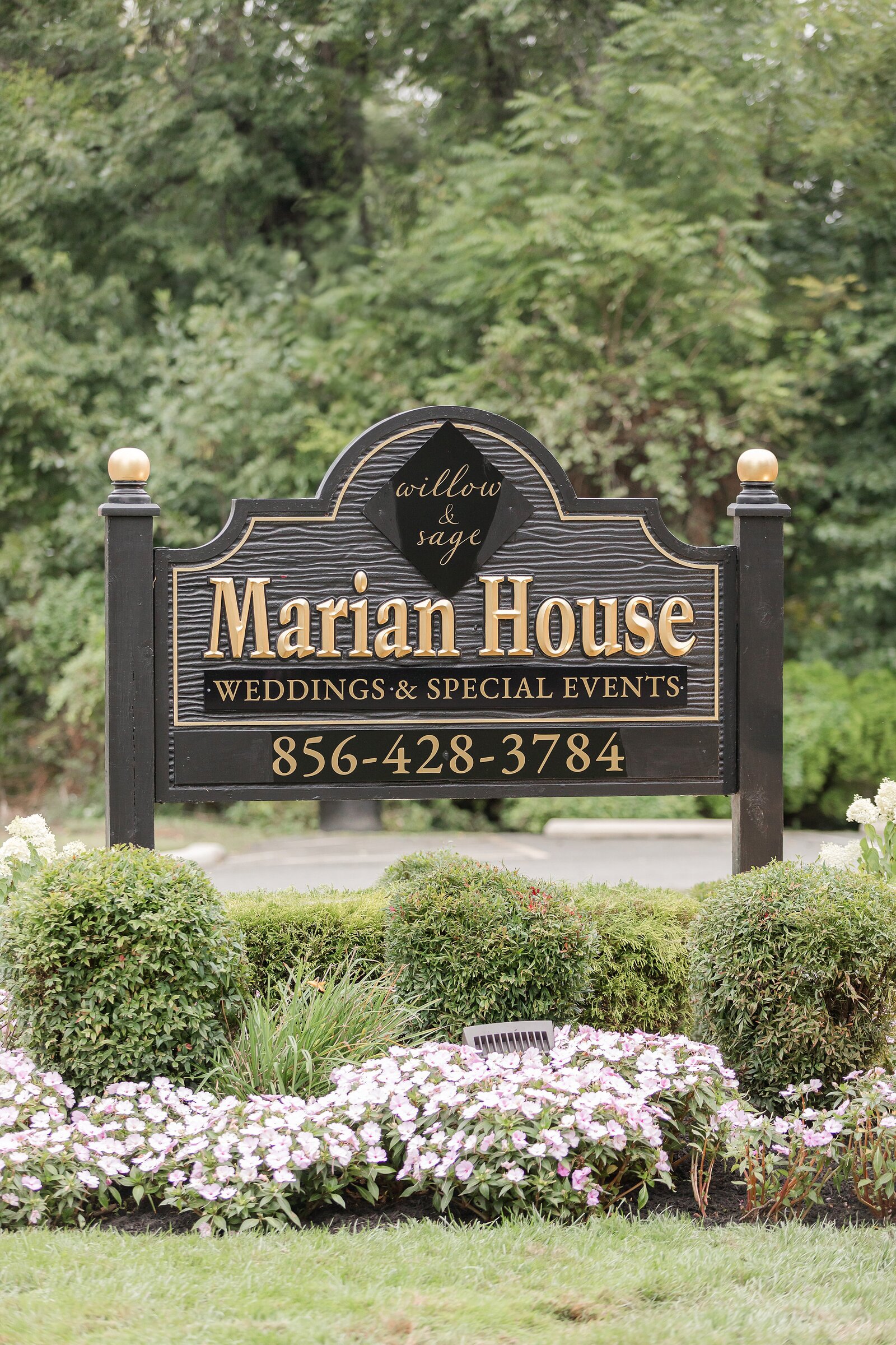 01 Marian House - Pearl and Veil Studios - Outside-0001