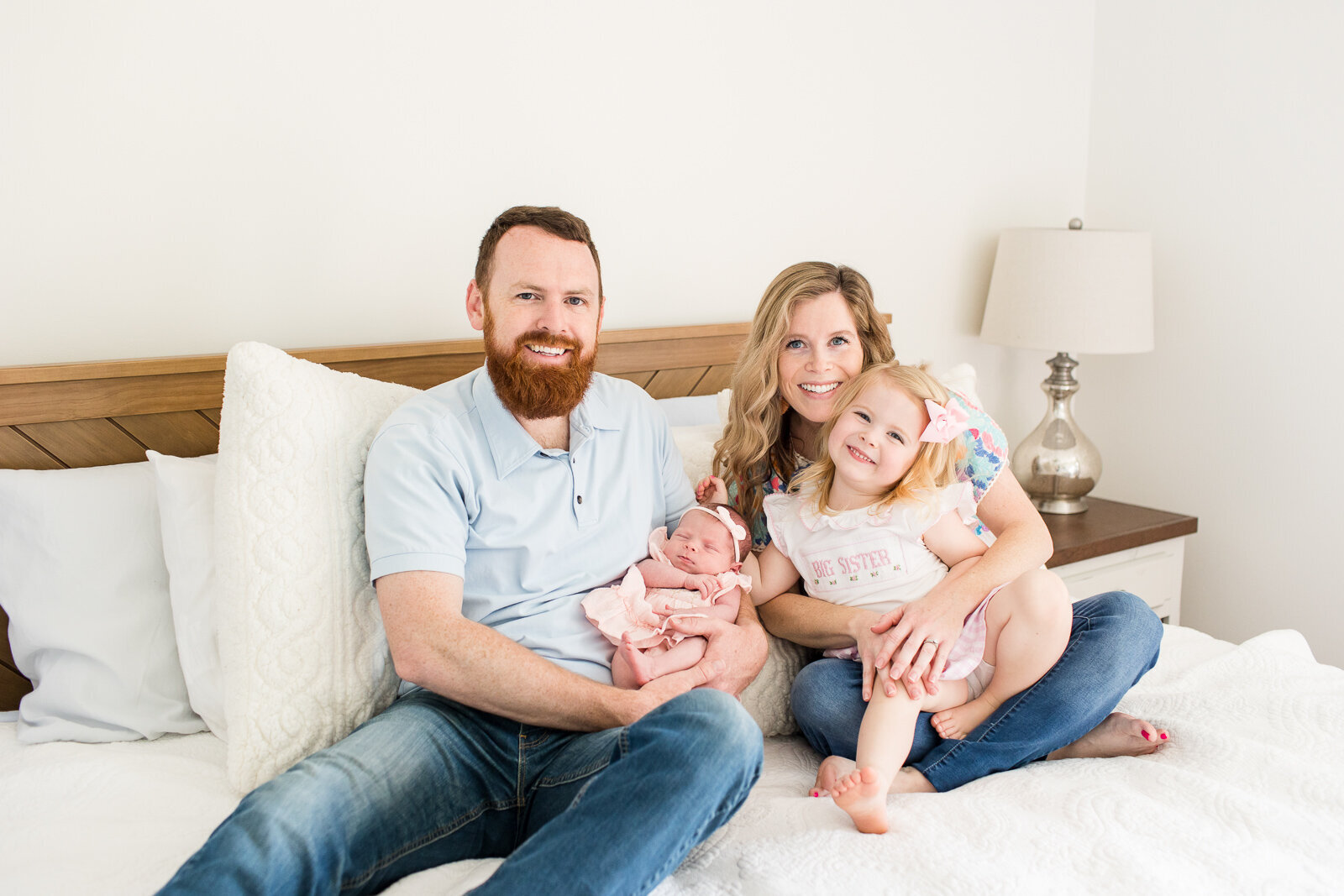 in-home_newborn_lifestyle_photography_session_Frankfort_KY_photographer_baby_girl-5
