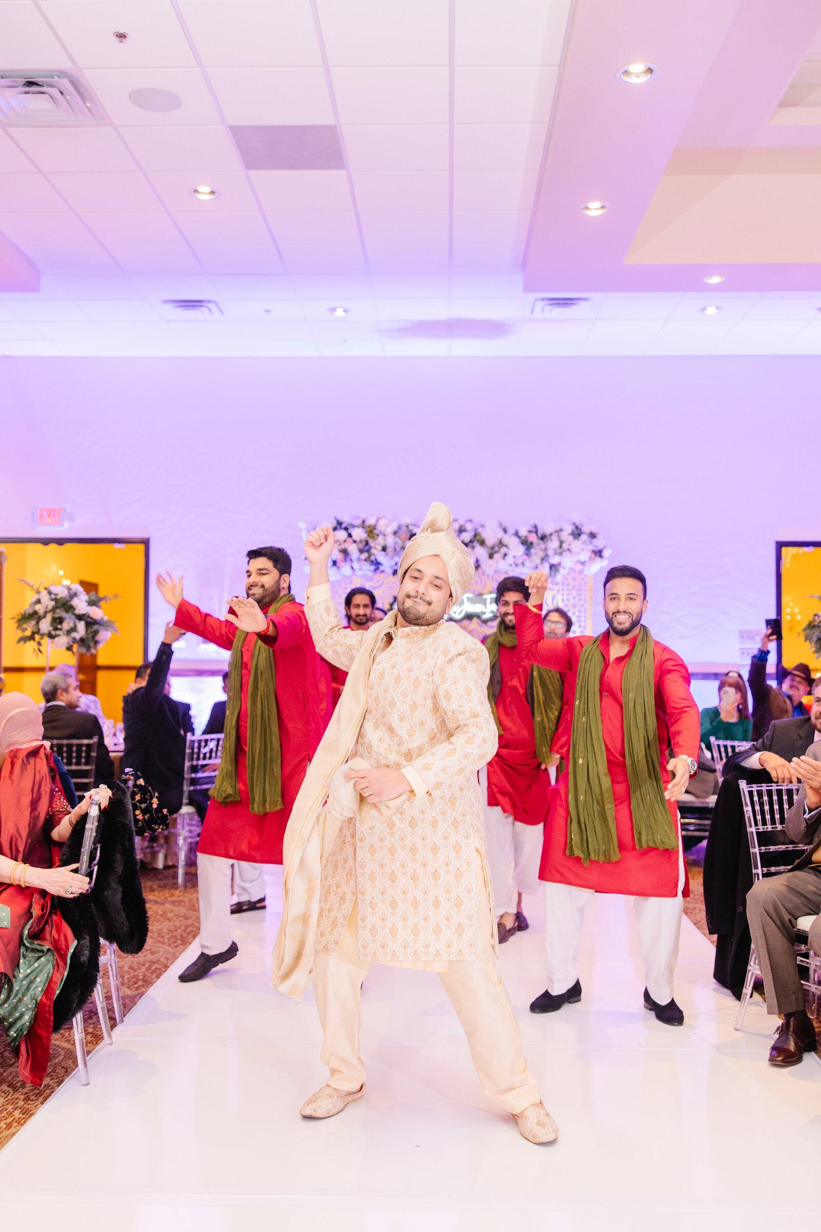 Dallas-desi-wedding-groom-bridal-party-entry