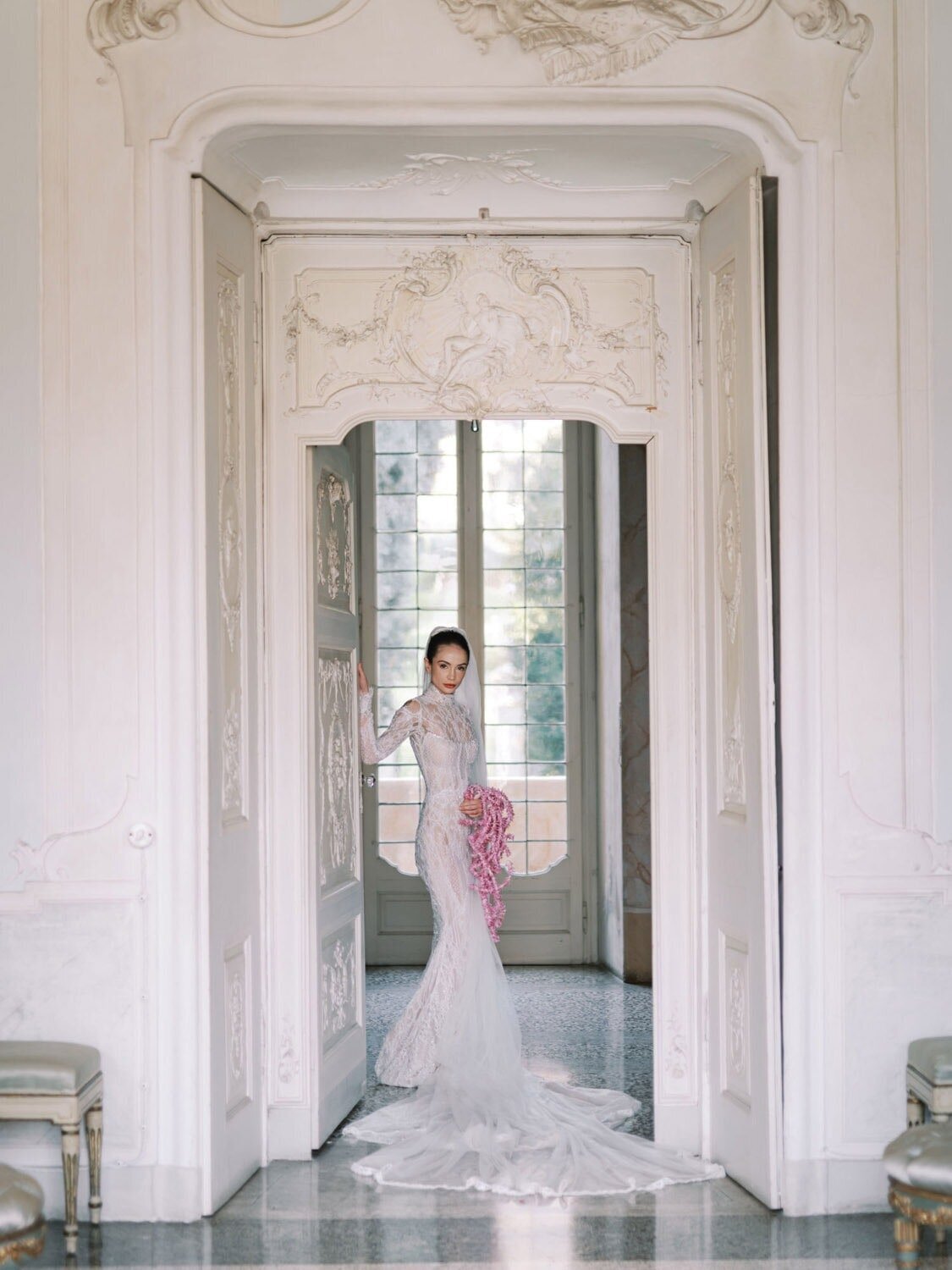 Villa Sola Cabiati bride, walking towards the Father-Bride first look, by Lake Como wedding Photographer Andreas K. Georgiou