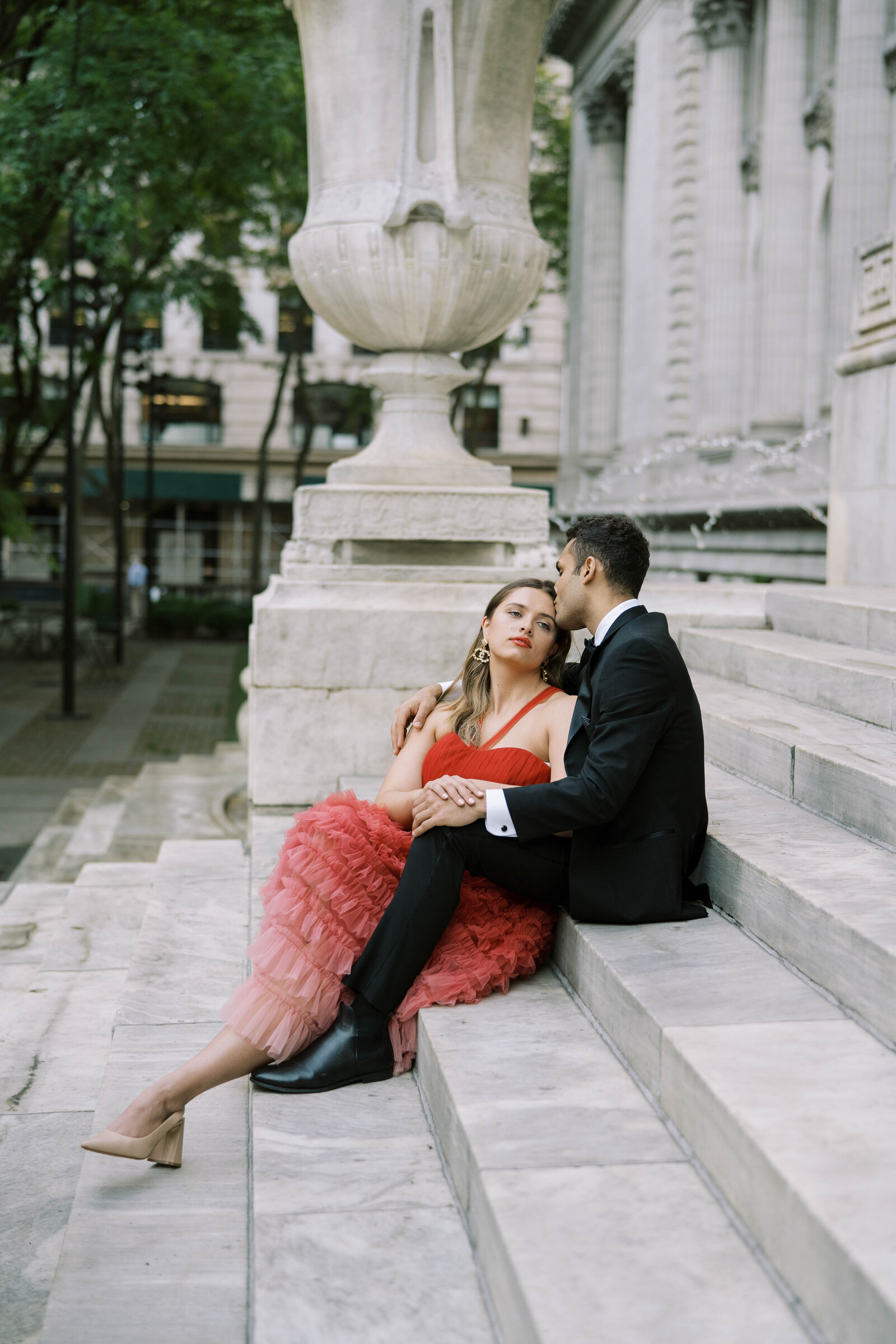 new-york-library-black-tie-engagement-nyc-haley-james-60