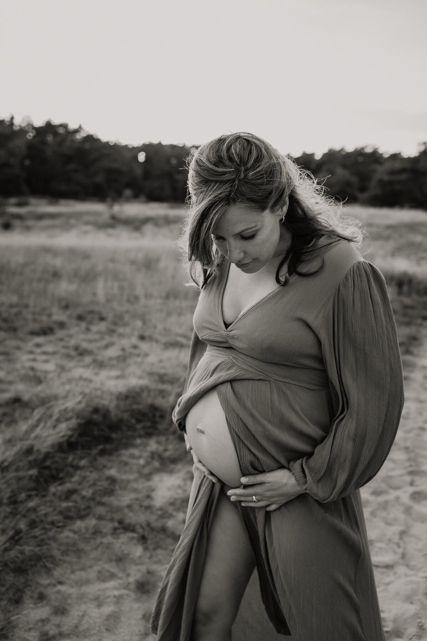 zwangerschapsftoshoot eindhoven zwangerschapsfotograaf fotoshoot zwangerschap fotograaf zwangerschap valkenswaard zwanger fotoshoot newbornshoot la nouk fotografie