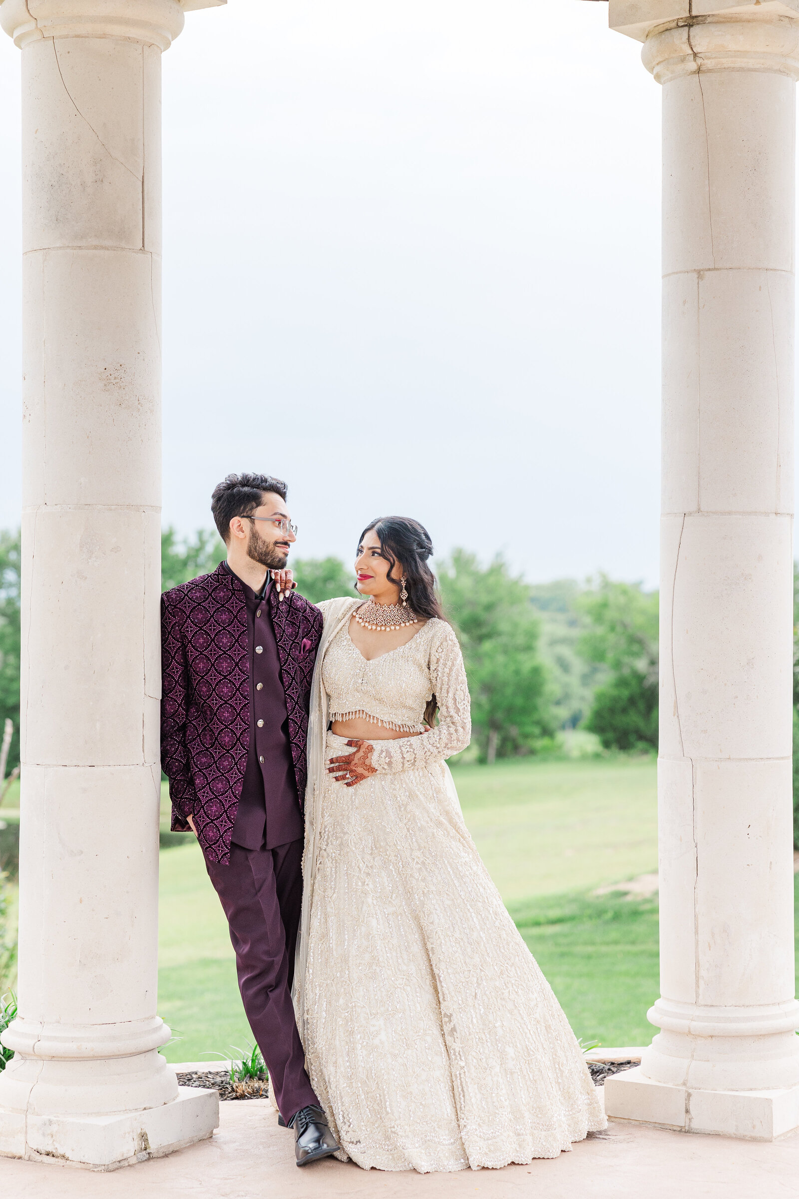 Desi-parsi-hindu-wedding-couple-photography