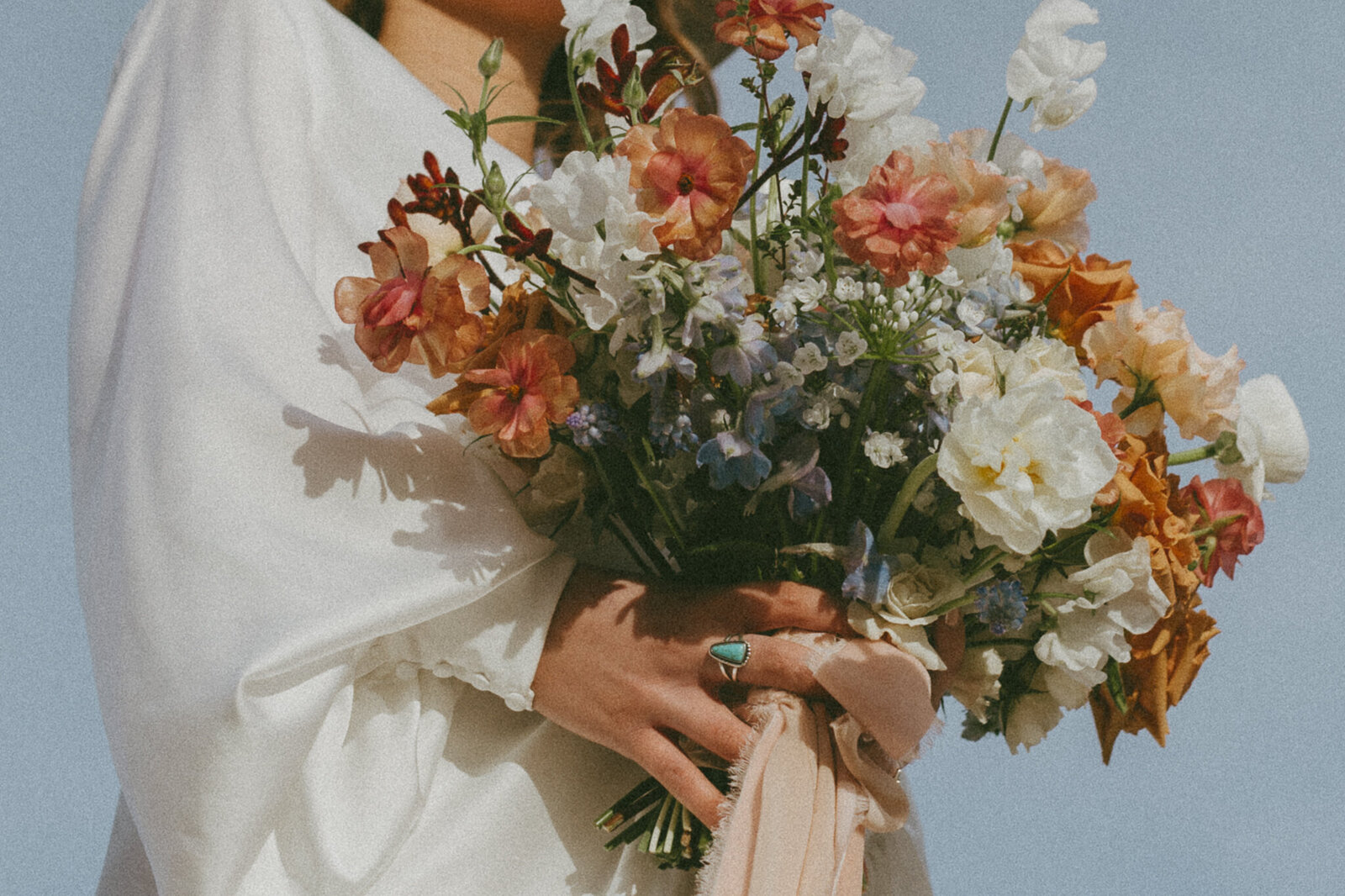 florals at wedding in edmonton alberta