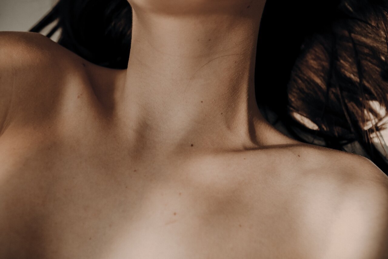 Decolletage chest skincare treatment