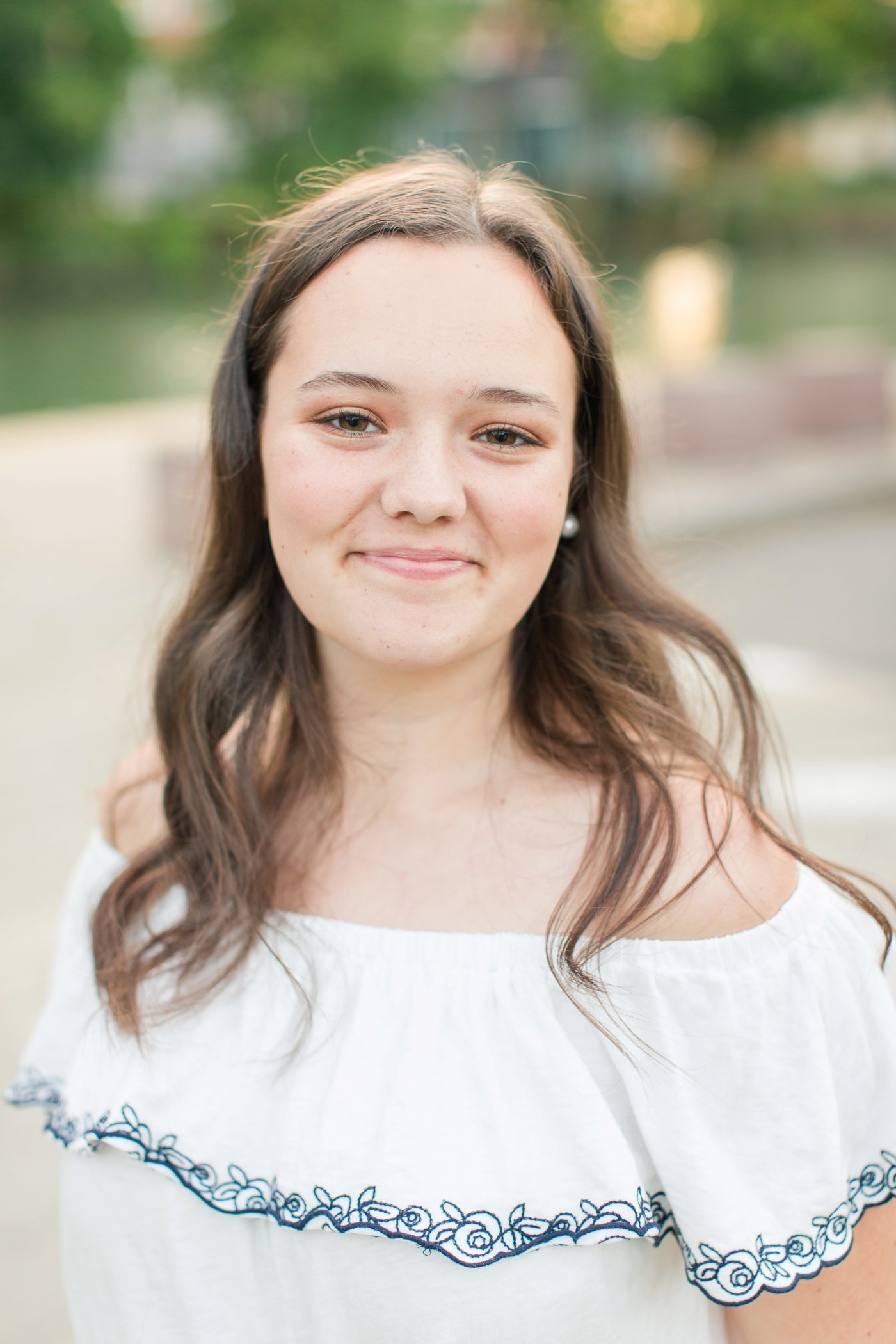 summer-main- street-village-of-pittsford-new-york-senior-portrait-25