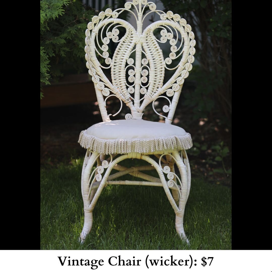 Vintage Chair (wicker)-573
