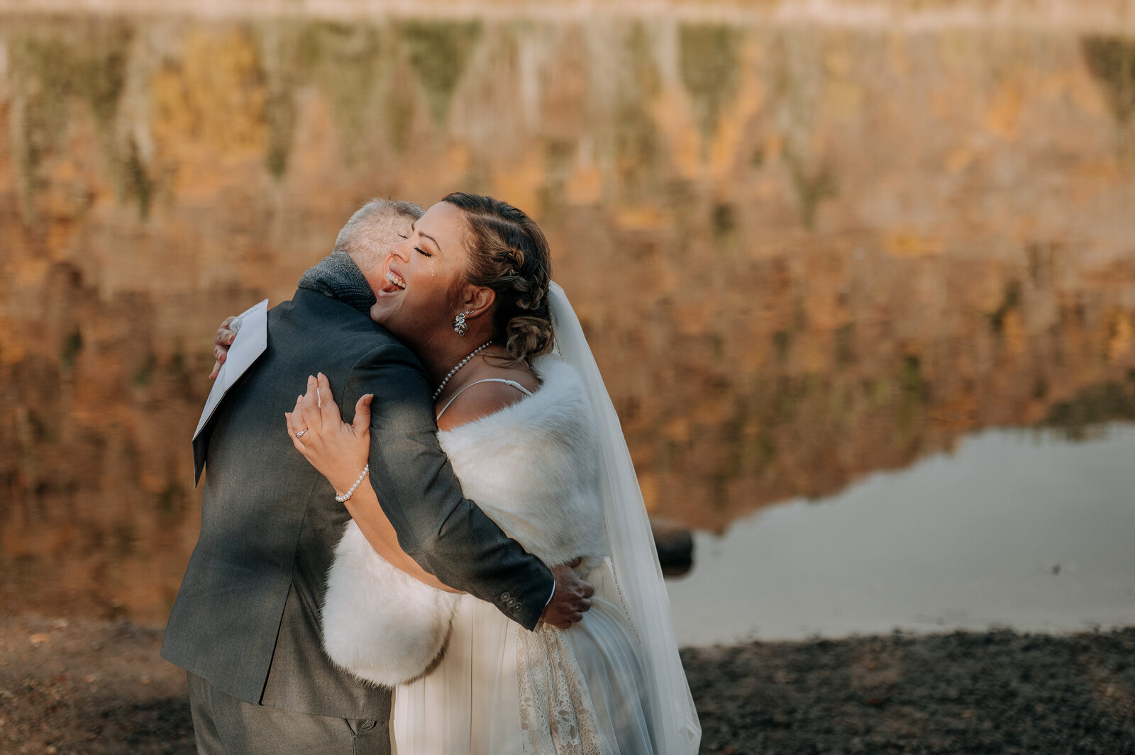 love-is-nord-mariage-intime-elopement-parc-national-jacques-cartier-quebec-00010