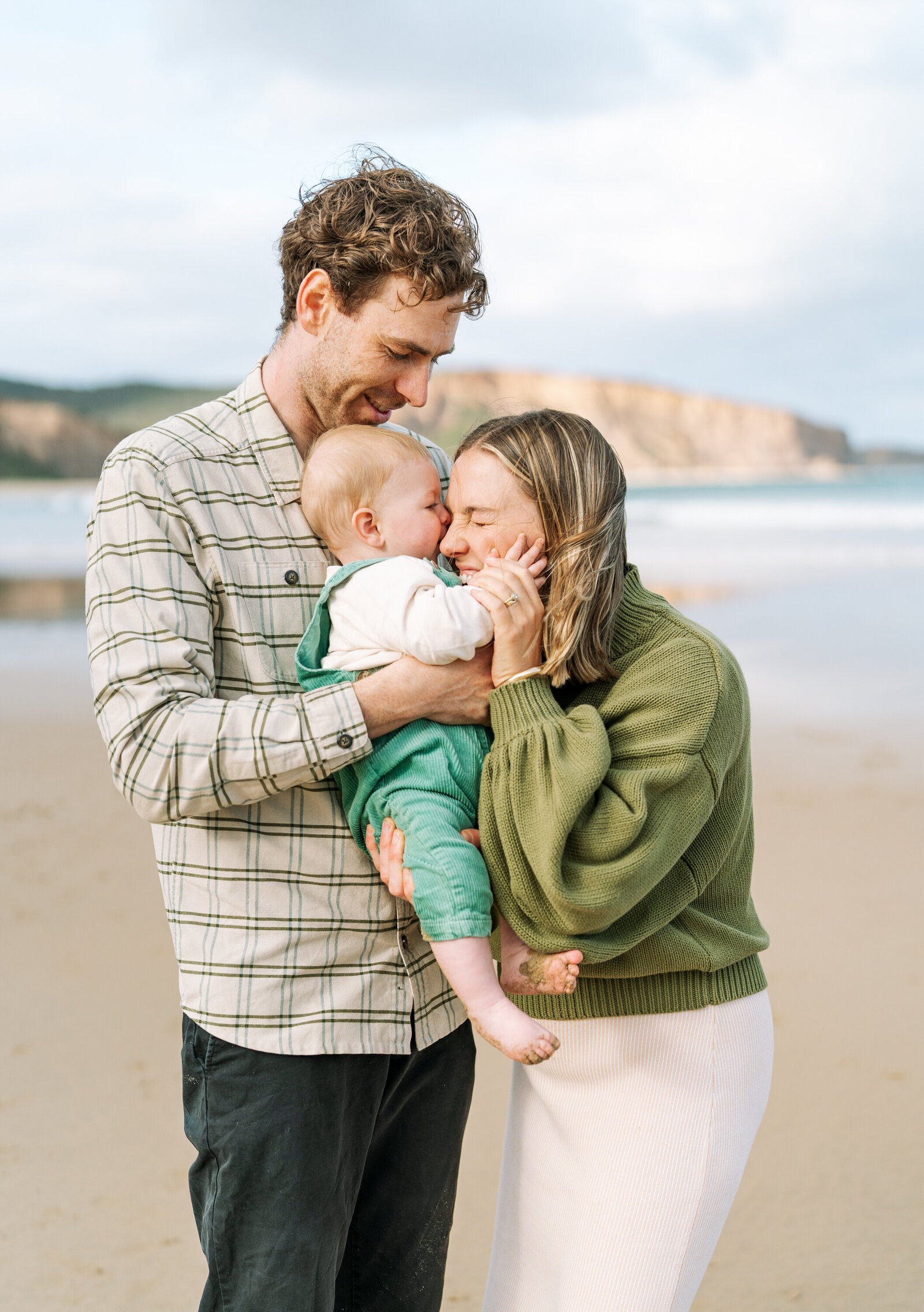 Great-ocean-road-beach-family-photoshoot-bobby-dazzler-photography-26