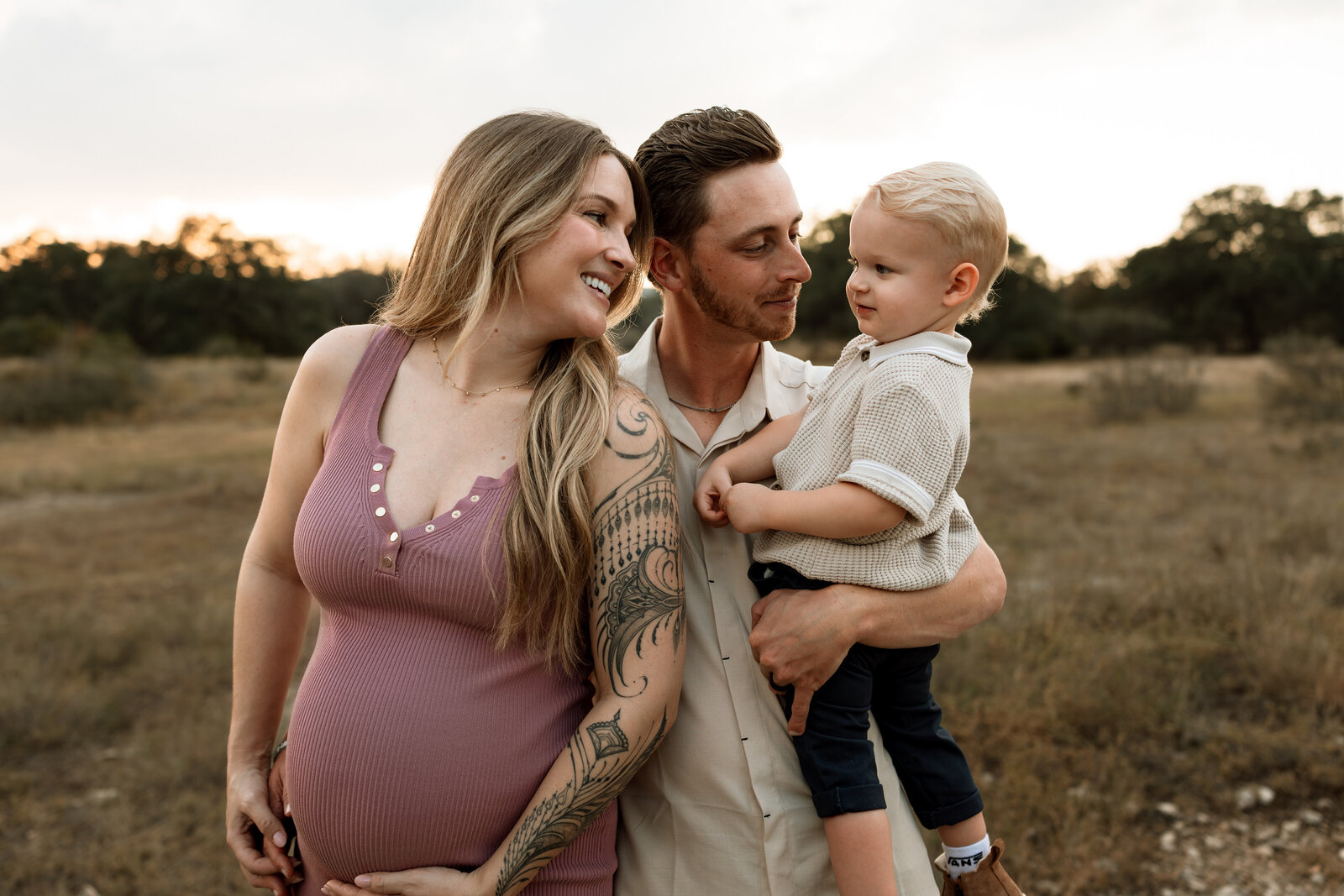 San-Antonio-Maternity-Photographer