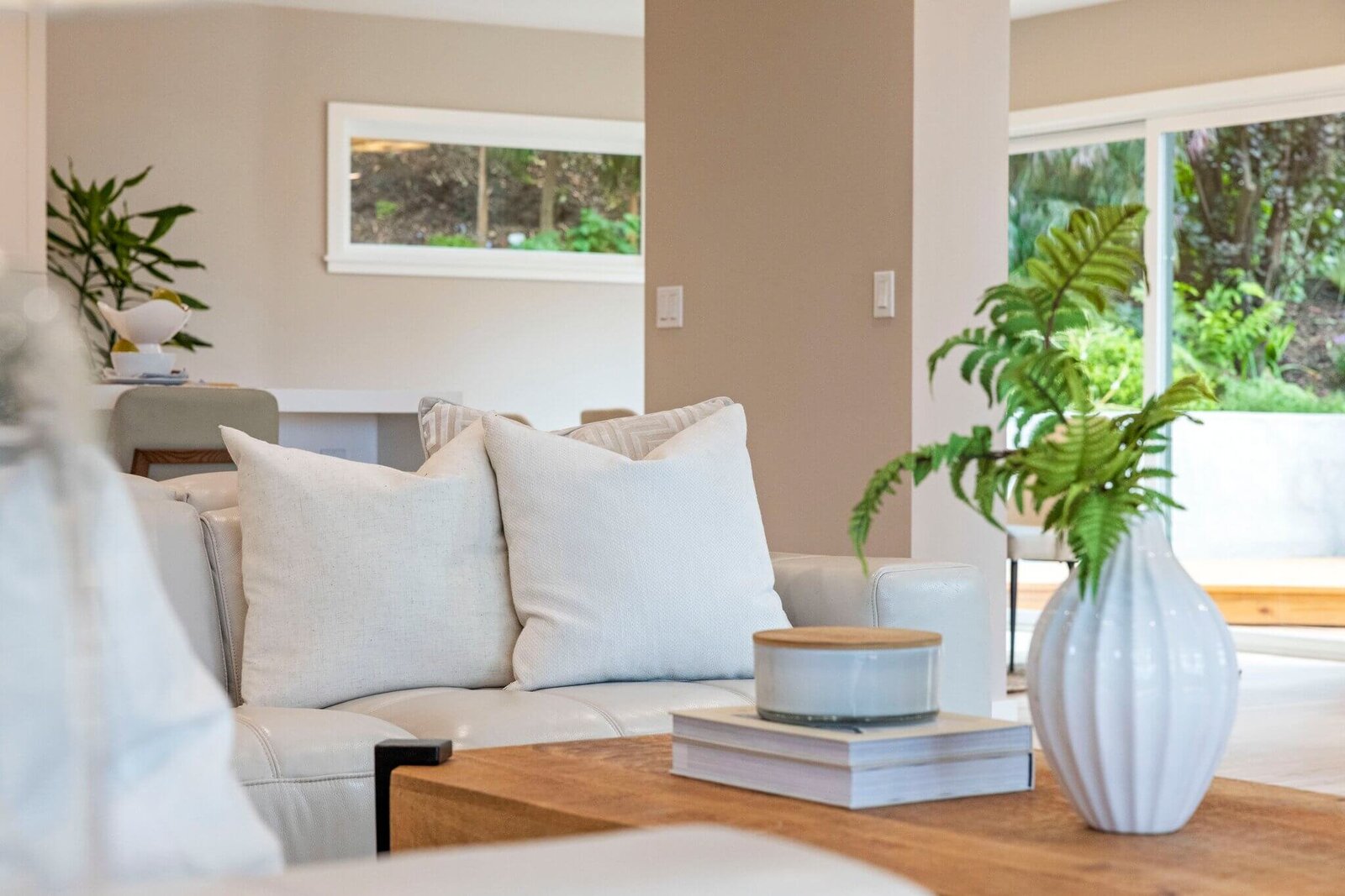 california-coastal-home-near-half-moon-bay