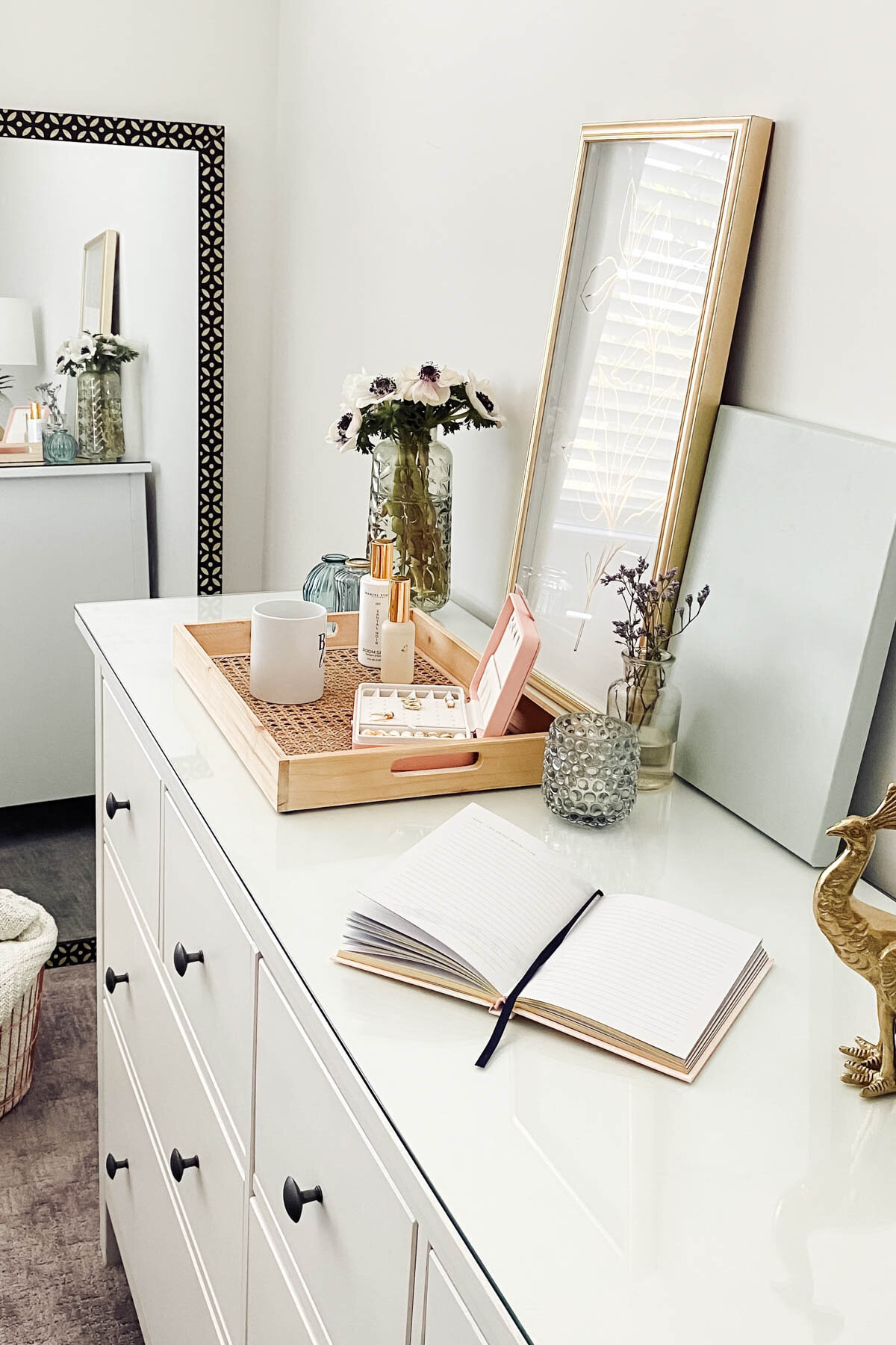 Girlboss-Designer-Interior-Design-Website-Templateq-081
