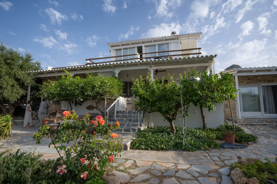 Womens Retreat Greece 2025 (22)