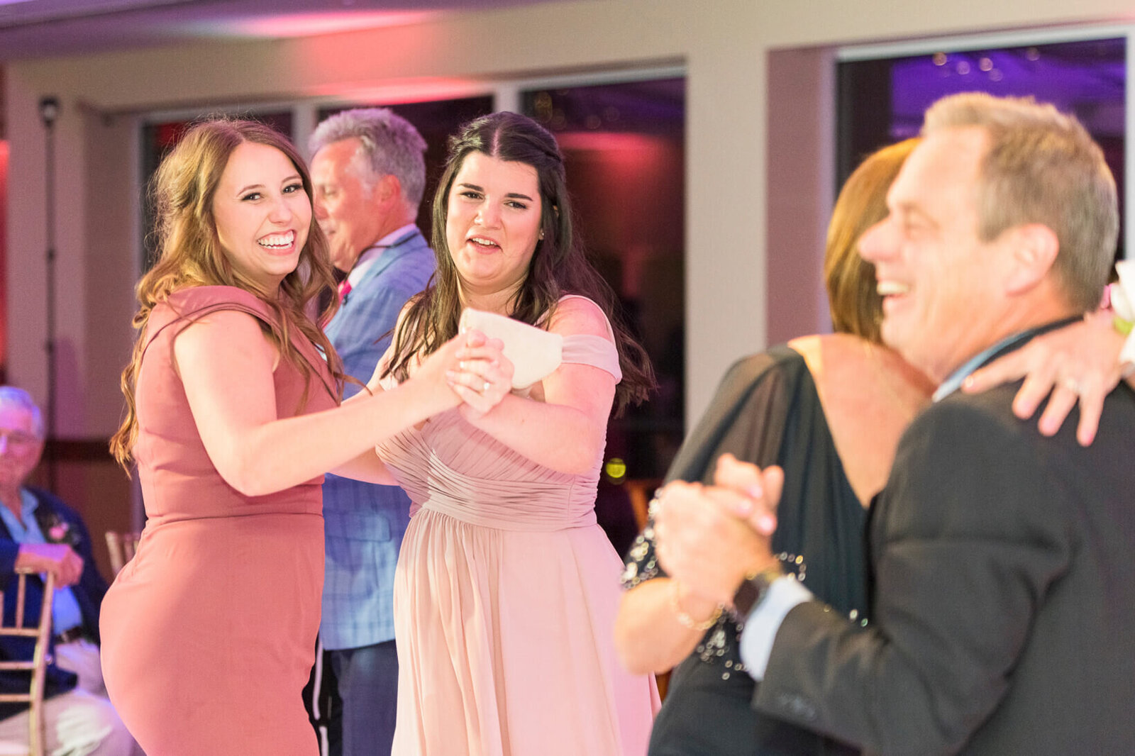 River-Club-of-Mequon-Wedding-661