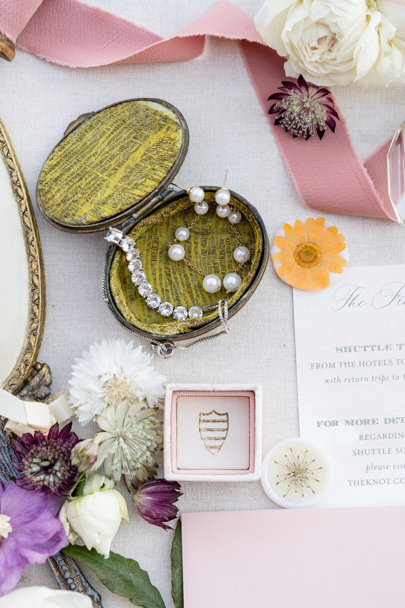 Pastel_Mauve_Styled_Shoot_Nicole_Simensky_Photography-021