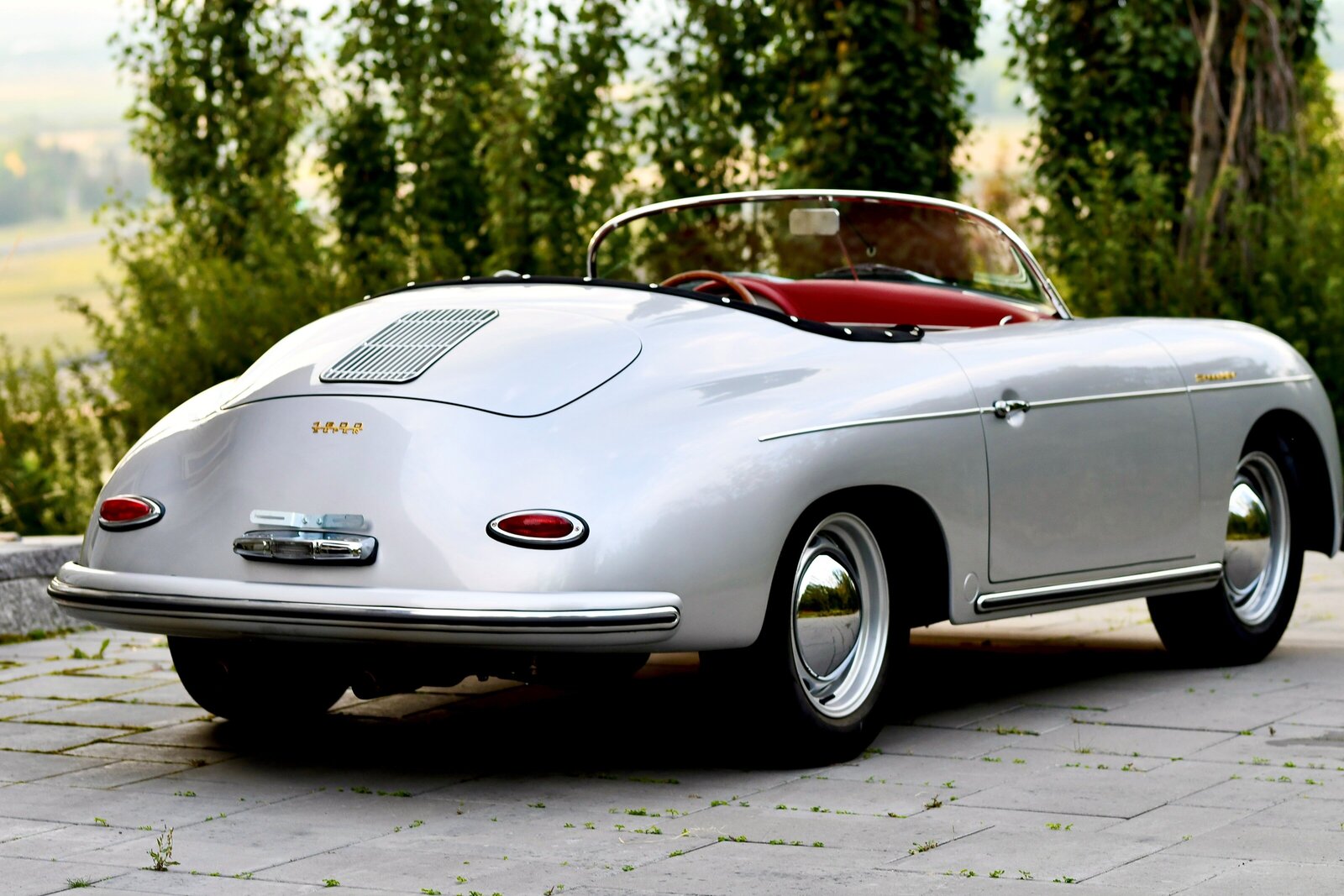 Vintage Porsche Rental for Your Wedding in Calgary