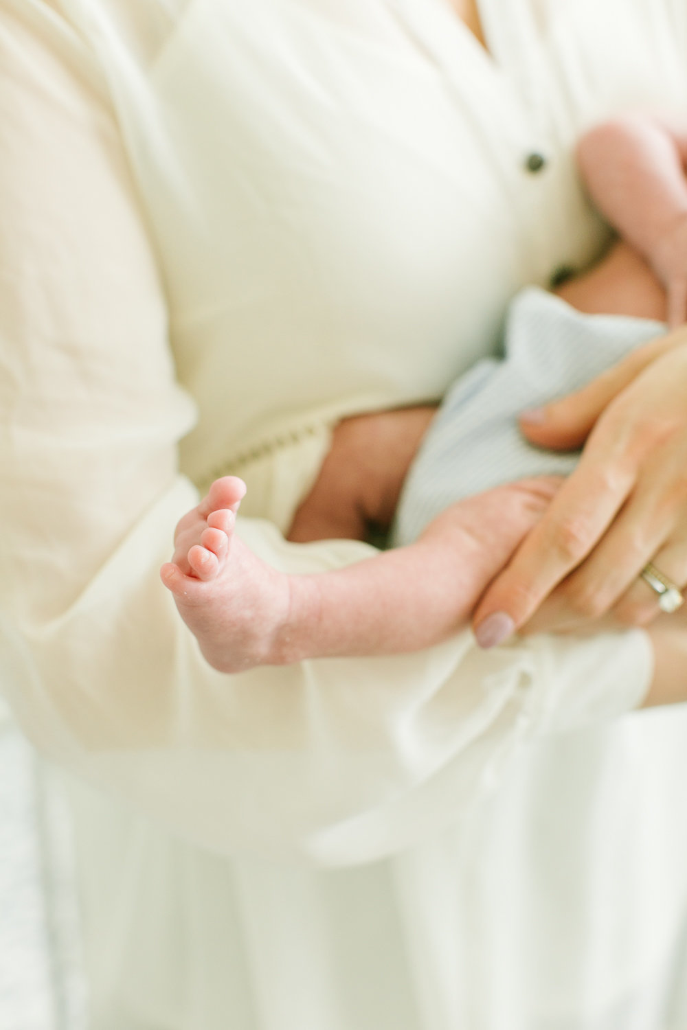 Moore_dallasnewbornphotographer-10