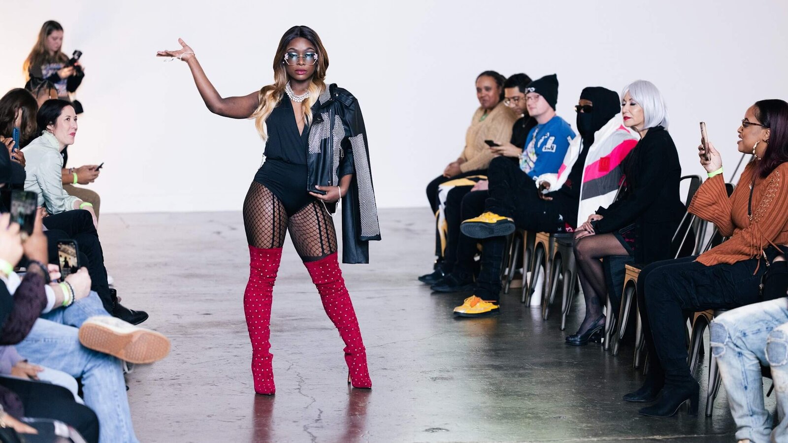SmokinontheRunwaypt1-30