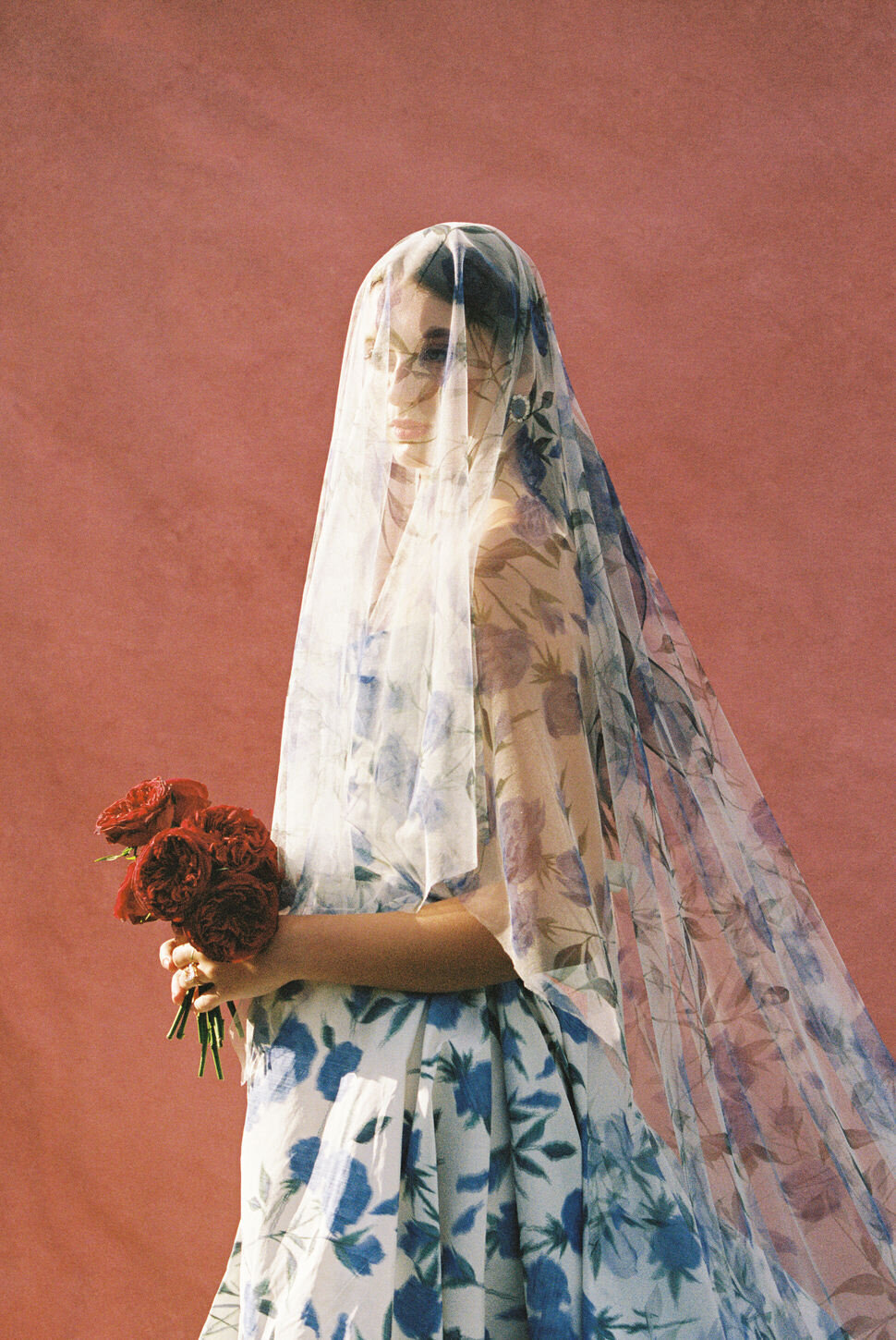 bride-direct-sun-portrait