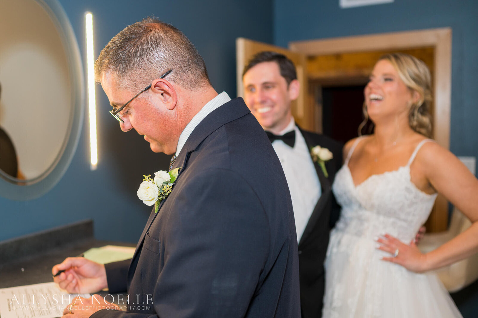 Wedding-at-The-Factory-on-Barclay-in-Milwaukee-0868