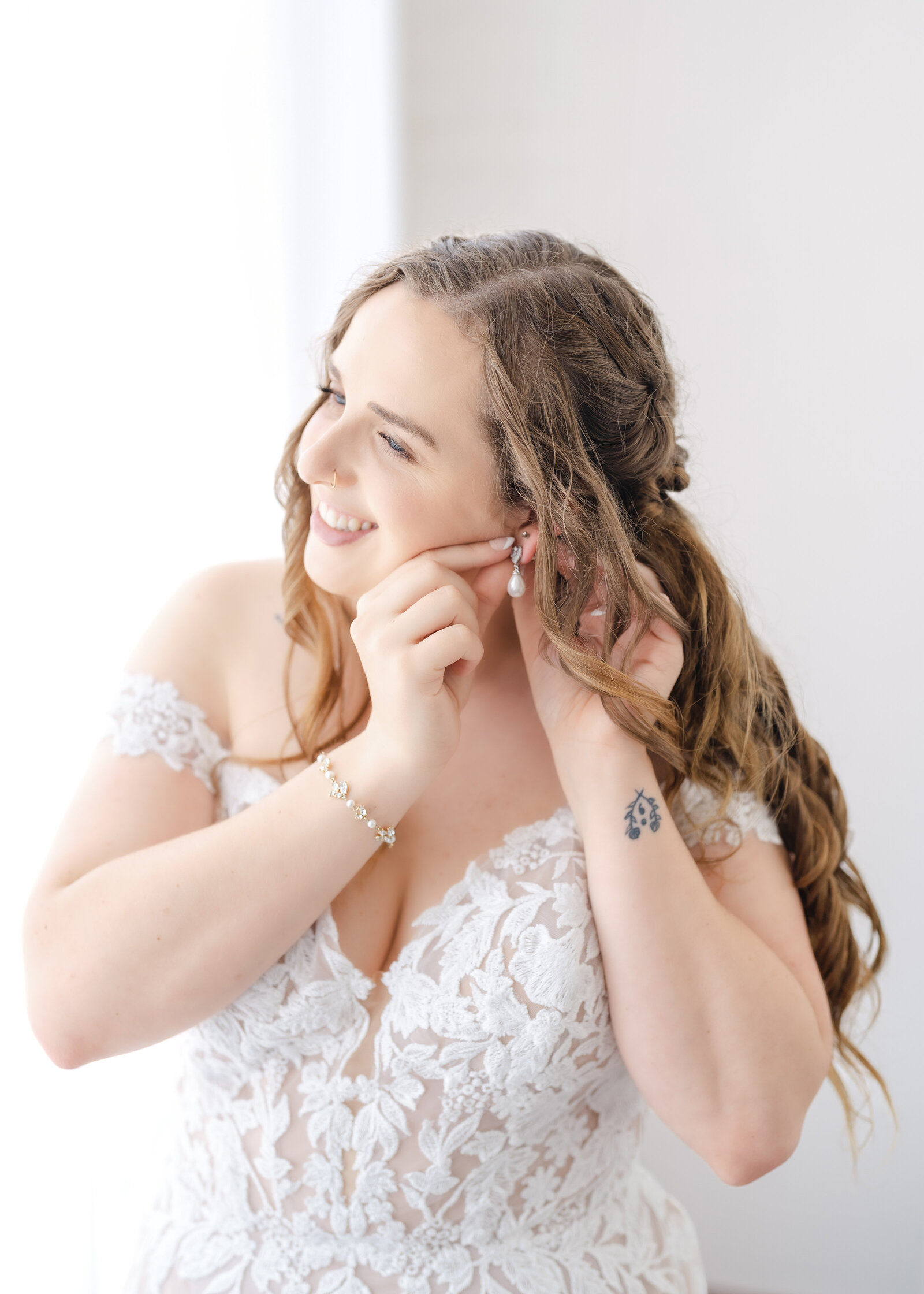 bridal photos at holly selden photography studio