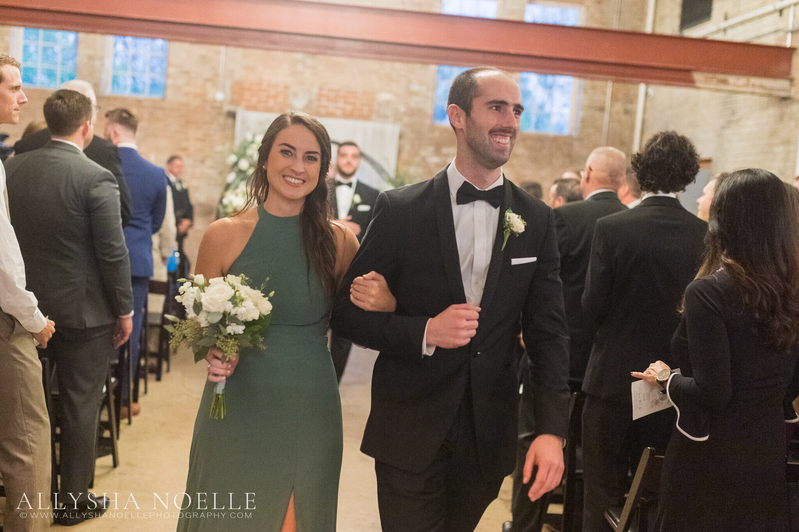 Wedding-at-The-Factory-on-Barclay-in-Milwaukee-0858
