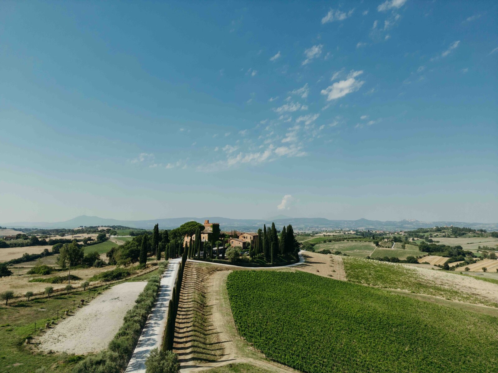 Getframedphotography-Italy-Toscane-weddingshoot-drone-trouwen-bruiloft-trouwfotograaf-destinationweddint-italianwedding-16