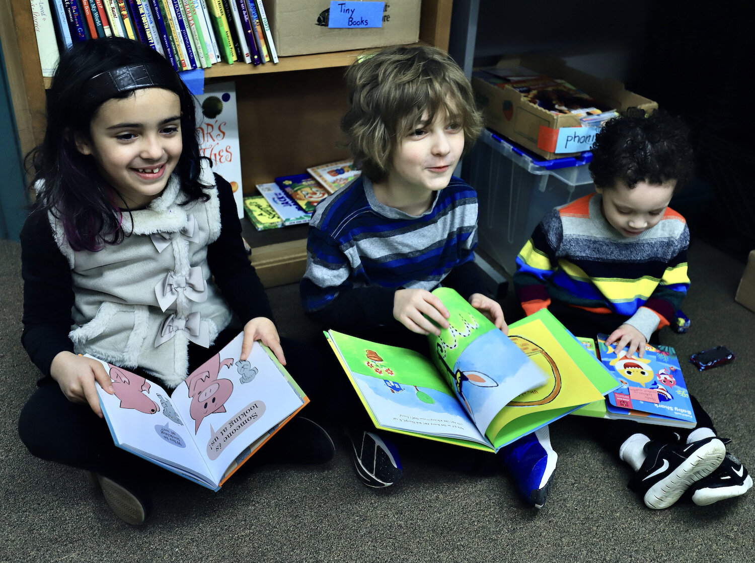 friends-of-the-danbury-library-kids-book-store