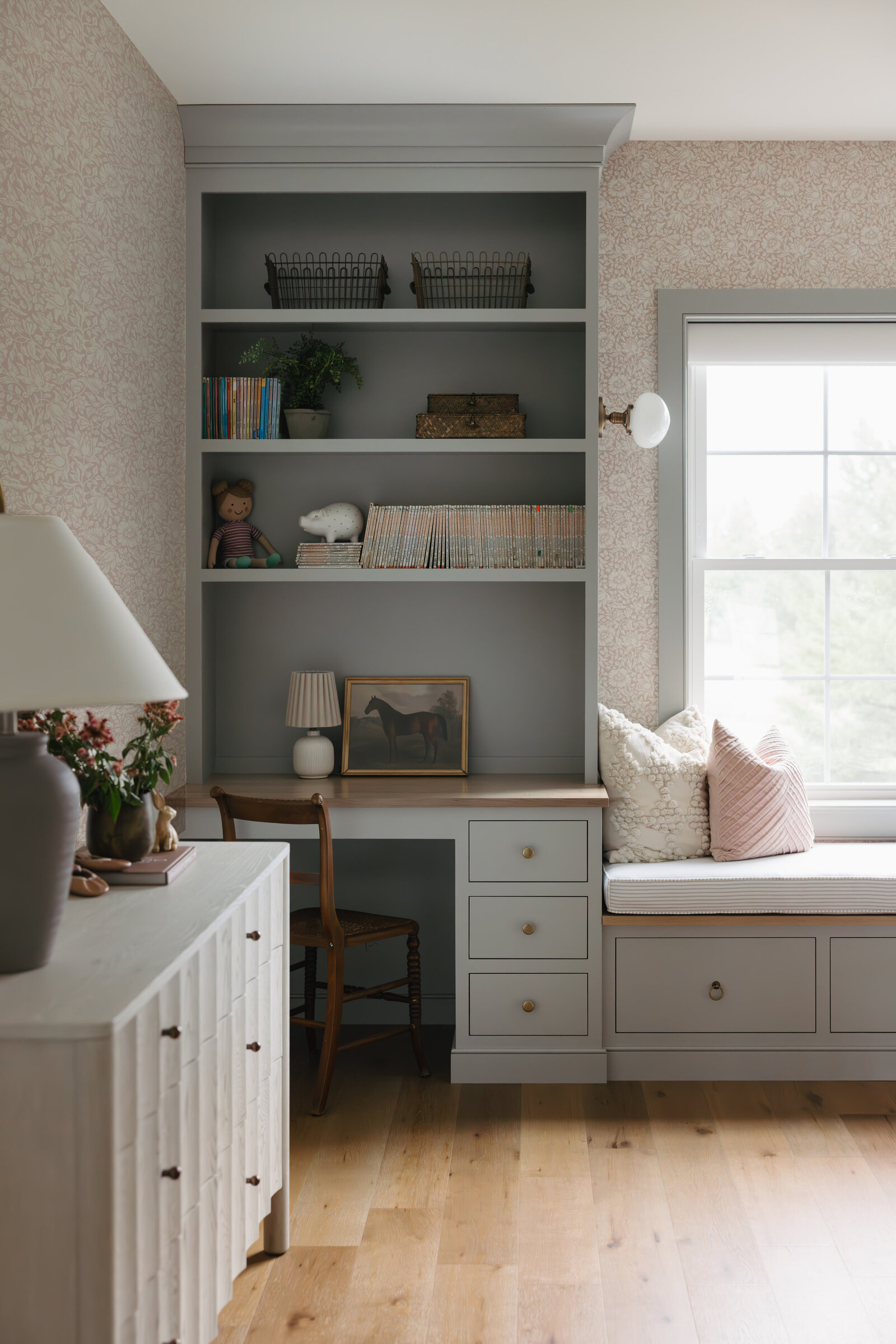 Interior Design Website Designer - Best Web Designer for Interior Designers - Showit Website Templates for Interior Designers - Flodesk Newsletter Templates - Canva Instagram Templates - Coastal Template Co - 14