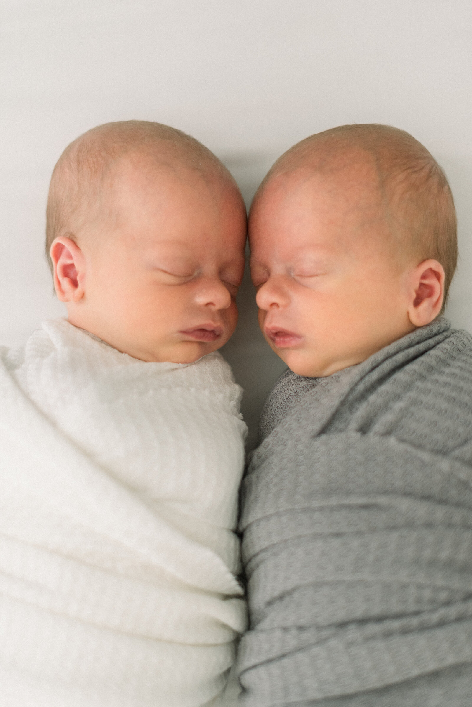 cassie-nichole-photography-dayton-family-photographer-schneider-twins-newborn-session-60