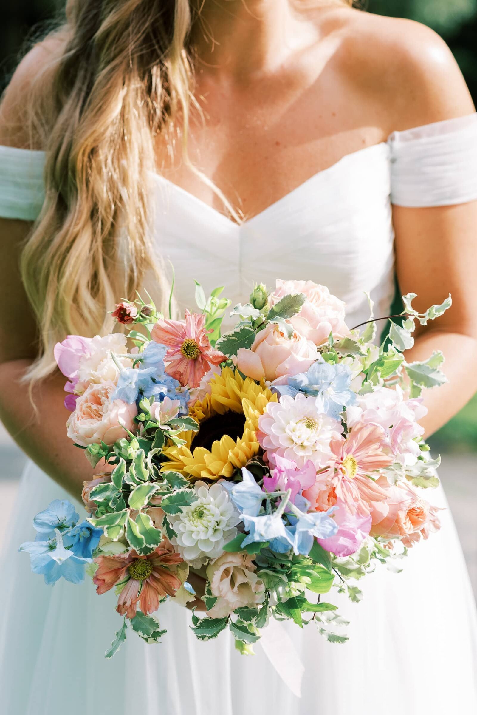 Destination Wedding Photographer Anna Lundgren in Stockholm Swedish American wedding at Ranas Slott in Roslagen Stockholm Sweden_004