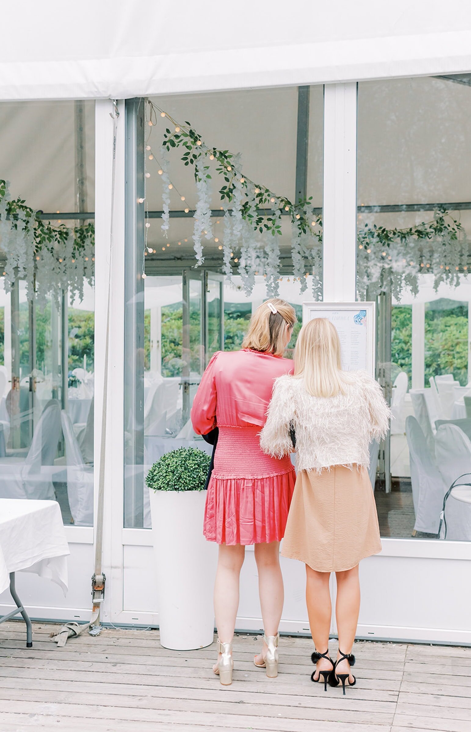 Destination Wedding Photographer Anna Lundgren in Stockholm Wedding at Stockholms Stadshus, Kungsholms Church and Rosendals Wardshus in Stockholm Sweden_60