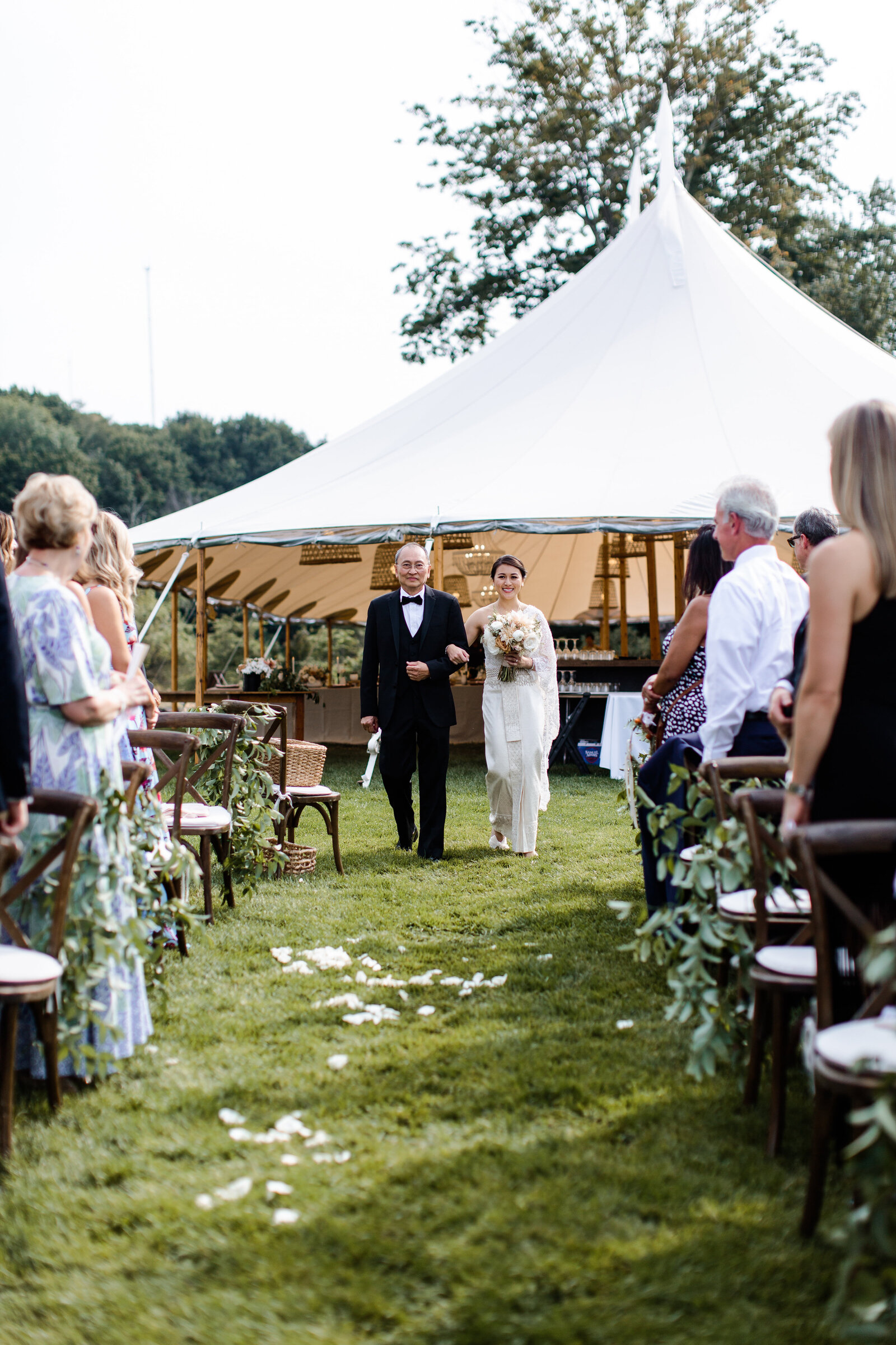jubilee_events_connecticut_summer_tented_wedding_51
