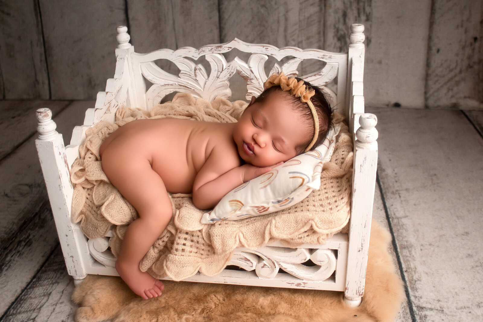 woodland, california newborn photography. in-studio newborn session