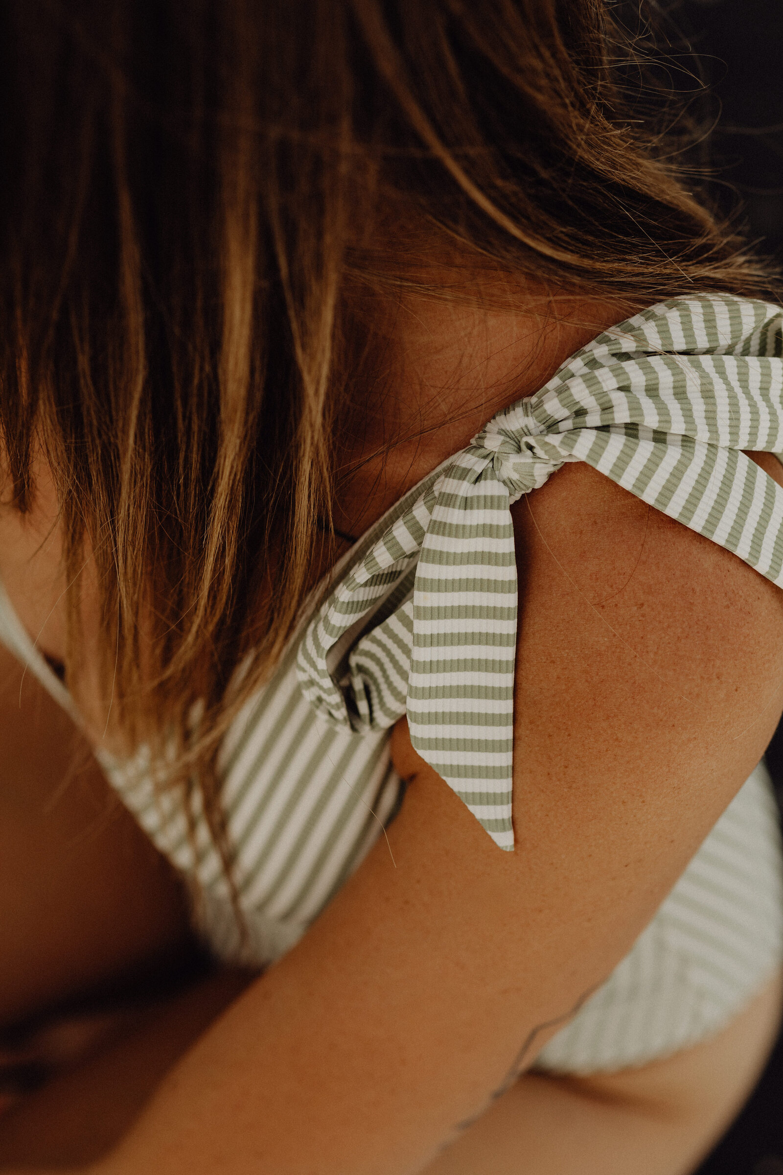 kaboompics_golden-glow-embracing-beach-vibes-and-the-perfect-tan-32484