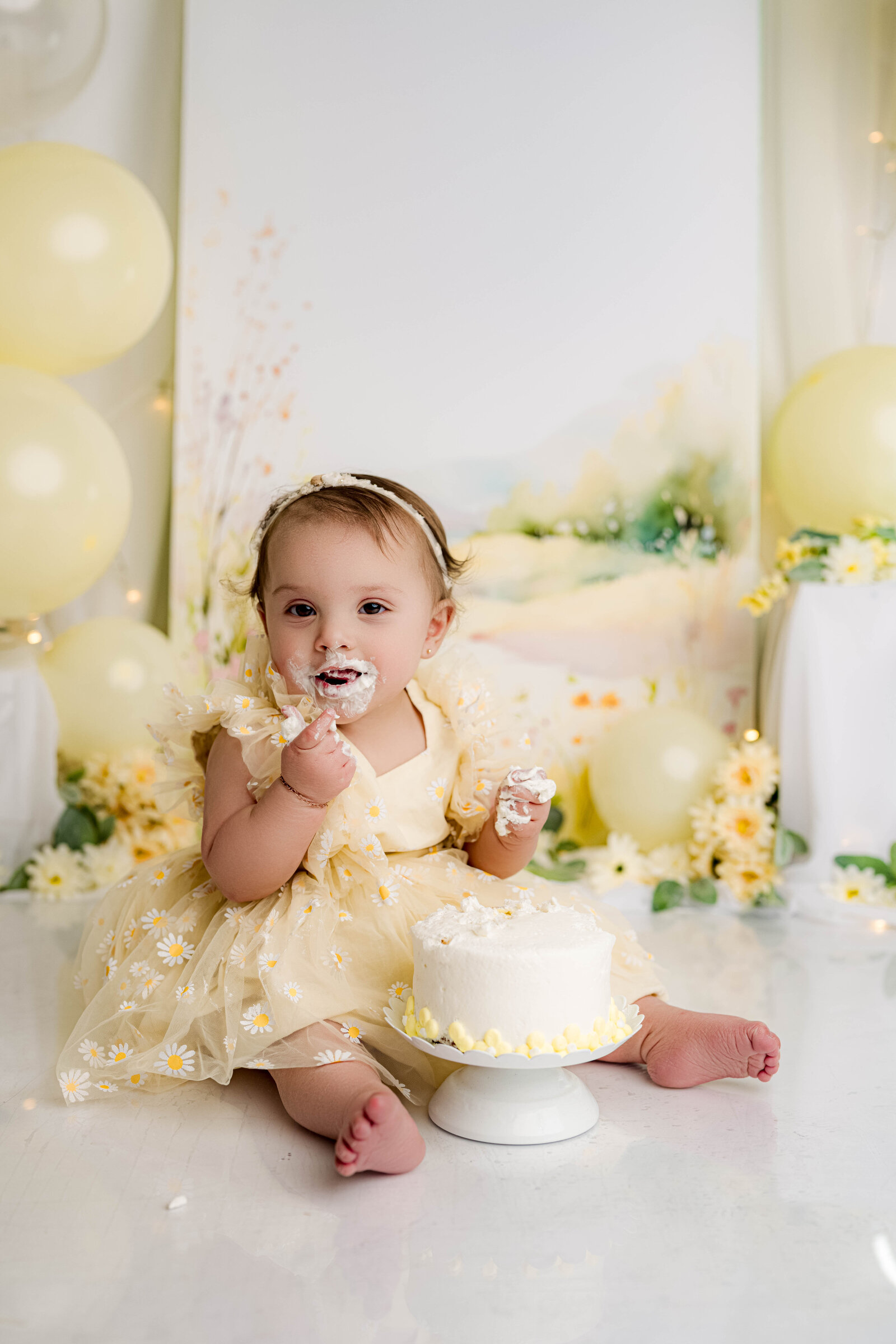 Everly-Cake Smash-NicSo Studio-Charlotte-1