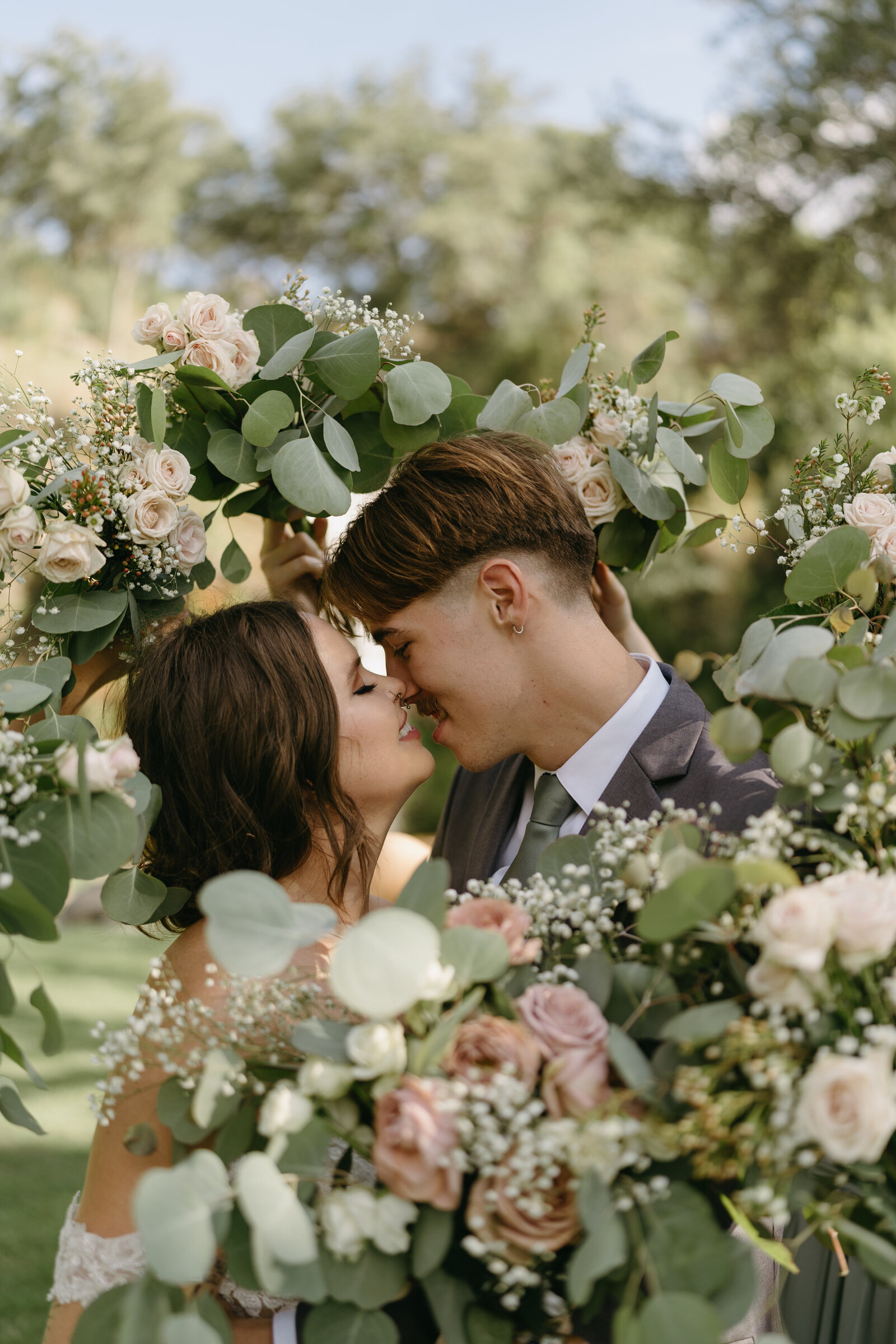 San-Antonio-Wedding-Couple-08721