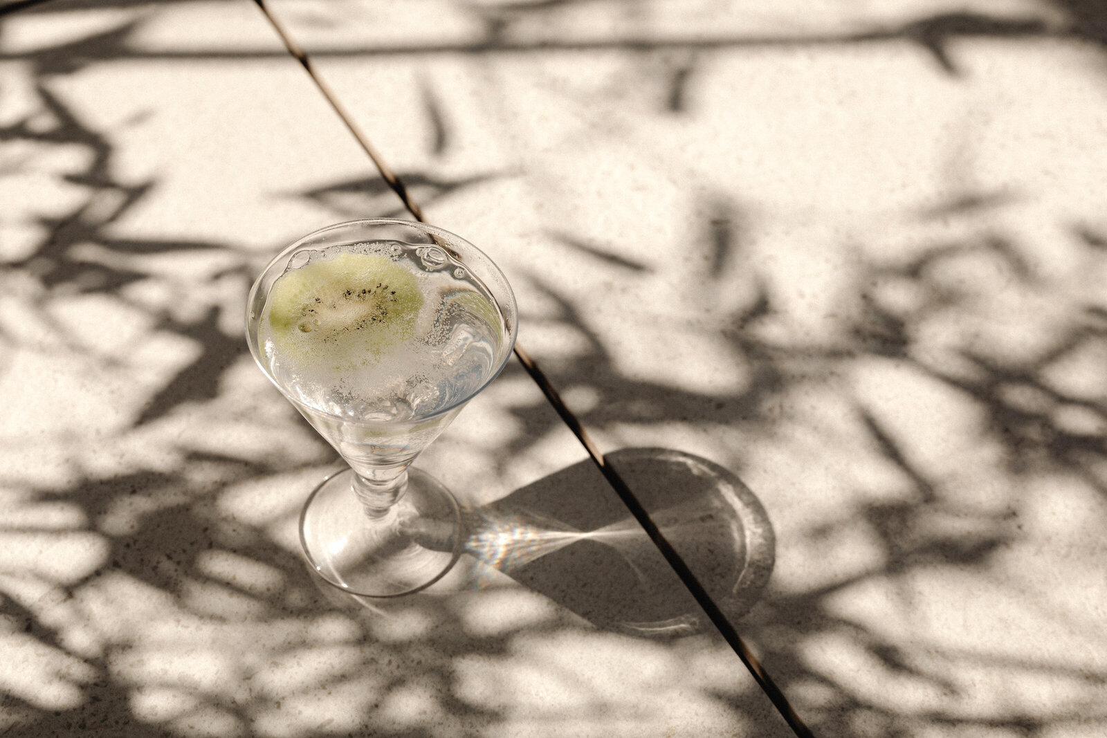 kaboompics_essence-of-summer-relaxation-a-collection-of-cocktails-for-warm-days-35426