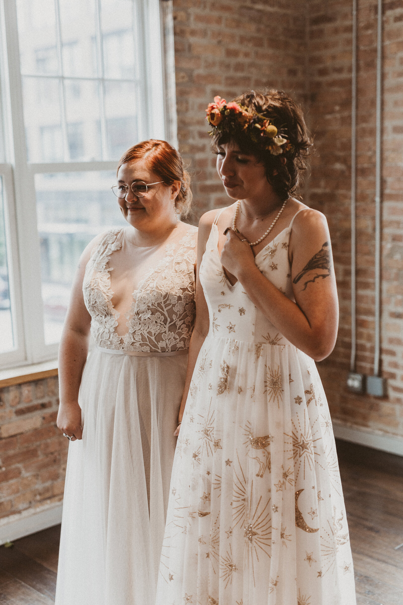 morgans-on-fulton-wedding-gay-queer-photographer-wedding-chicago-67
