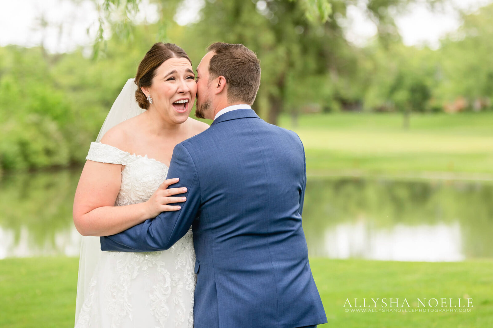 Wedding-at-River-Club-of-Mequon-420