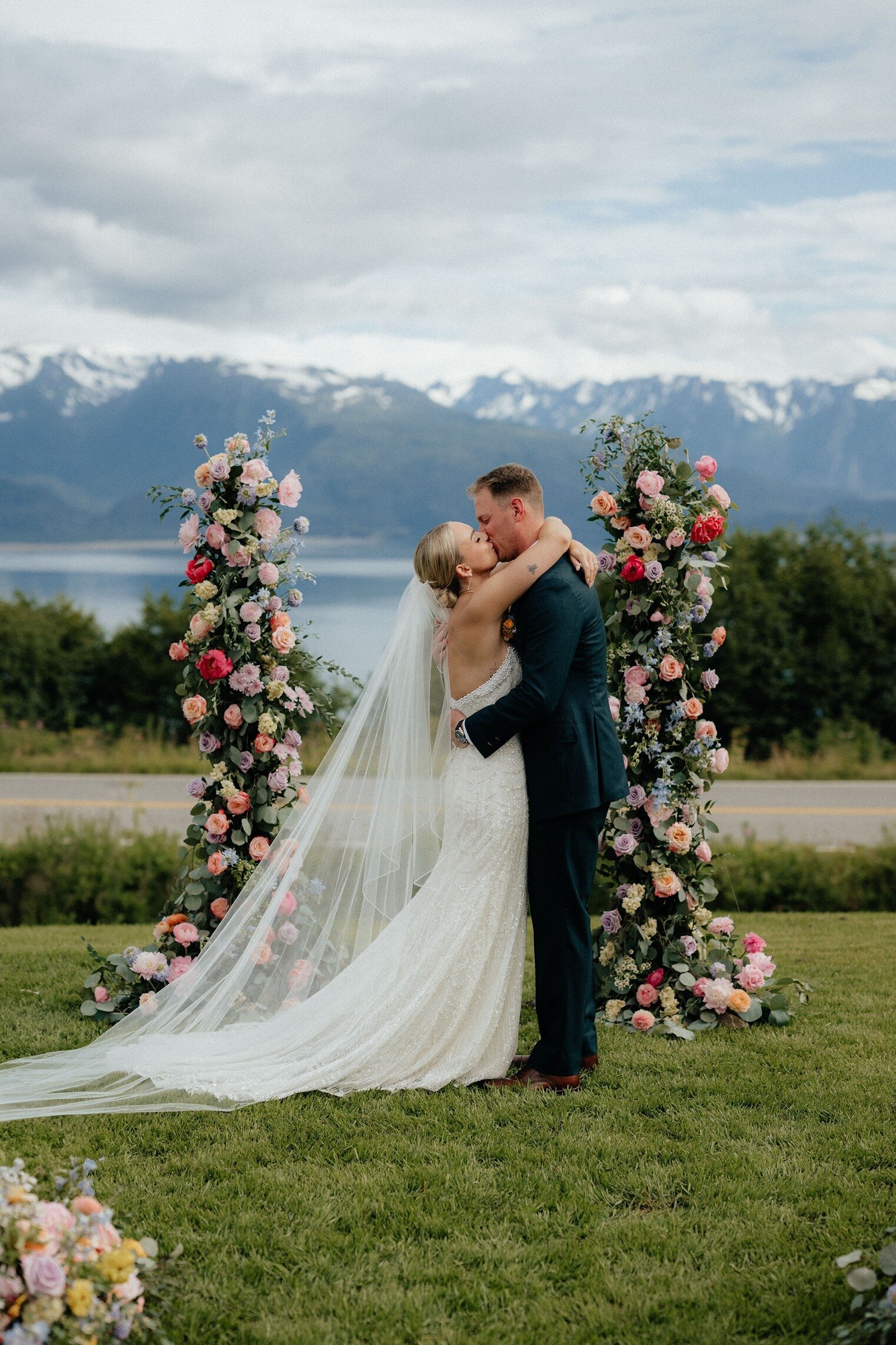 Merrick-Wedding_Homer-Alaska-Wedding_EmeliaKPhotography-40