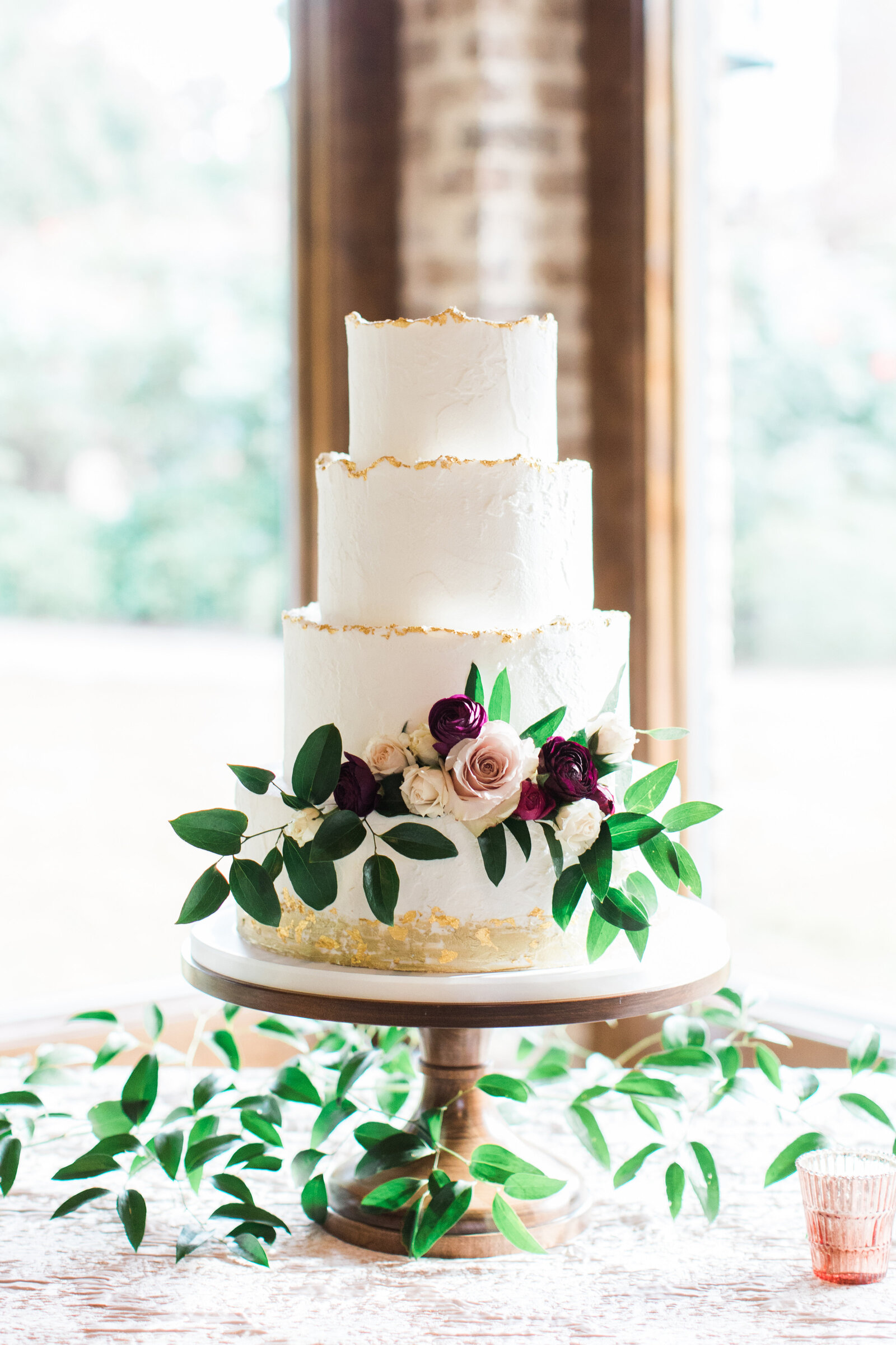 Textured-Organic-Wedding-Cake-Ashley-Cakes-1